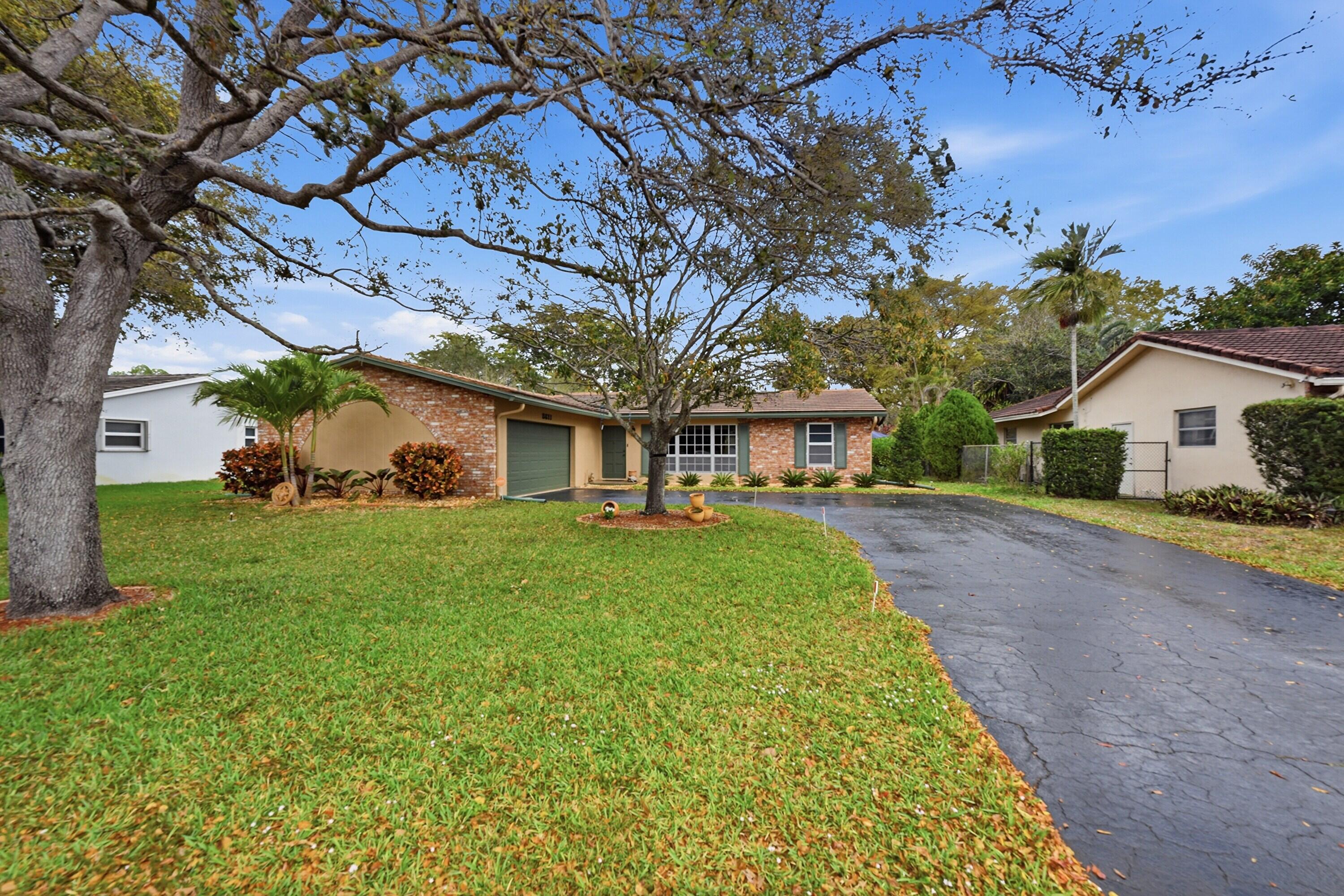 FOREST HILLS - Residential