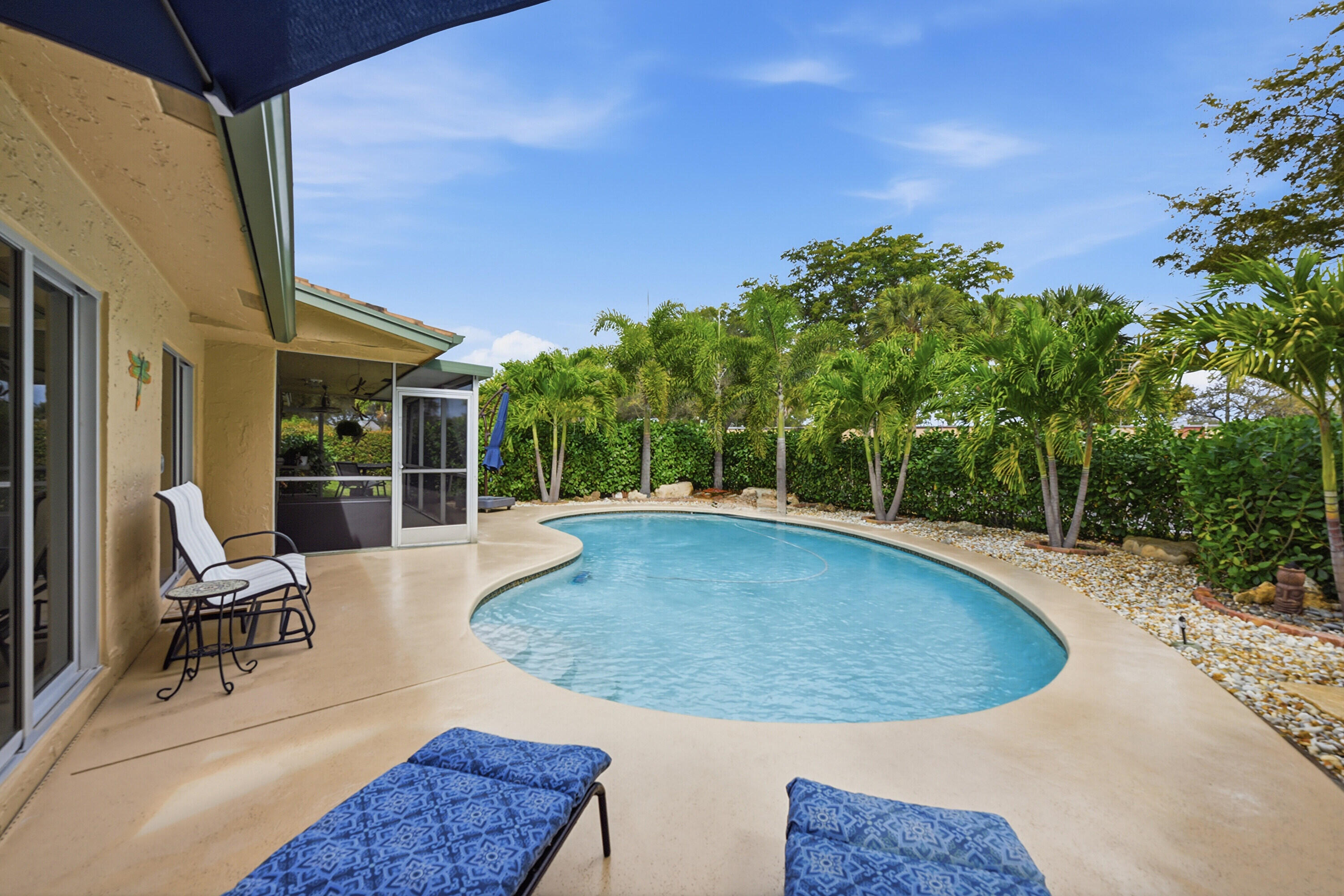 FOREST HILLS - Residential