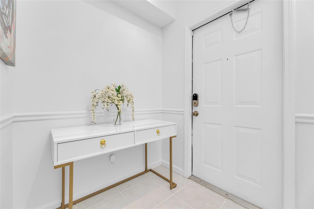 Photo of 958 Kokomo Key Lane, Delray Beach, FL 33483 (MLS # F10428943)