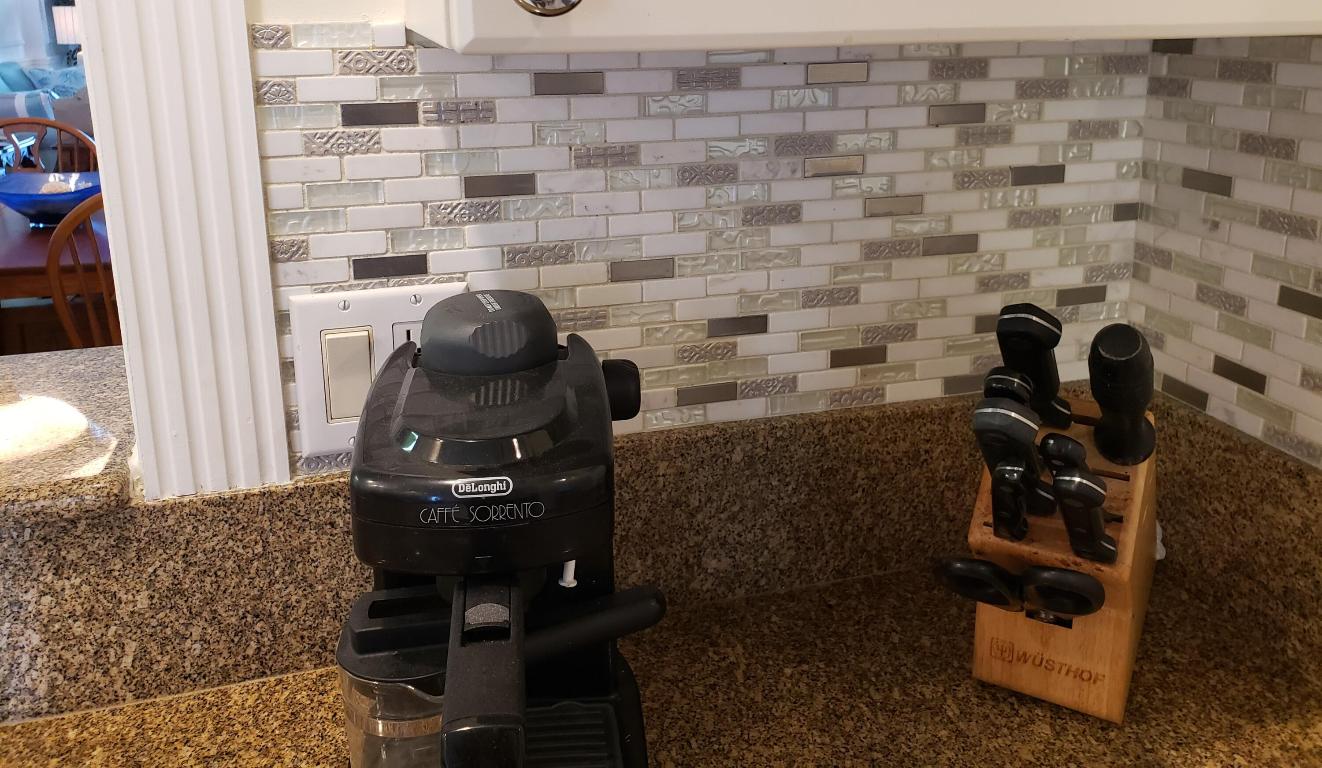 HARBOUR ISLE AT HUTCHINSON ISLAND WEST, A CONDOMIN - Residential Lease