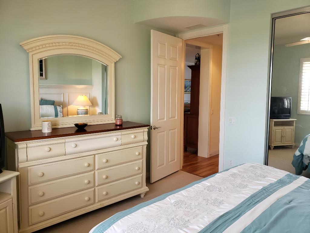 HARBOUR ISLE AT HUTCHINSON ISLAND WEST, A CONDOMIN - Residential Lease