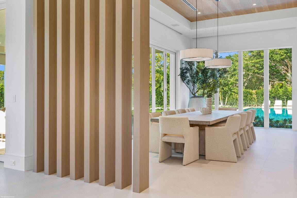 OAK TREE EST - Residential