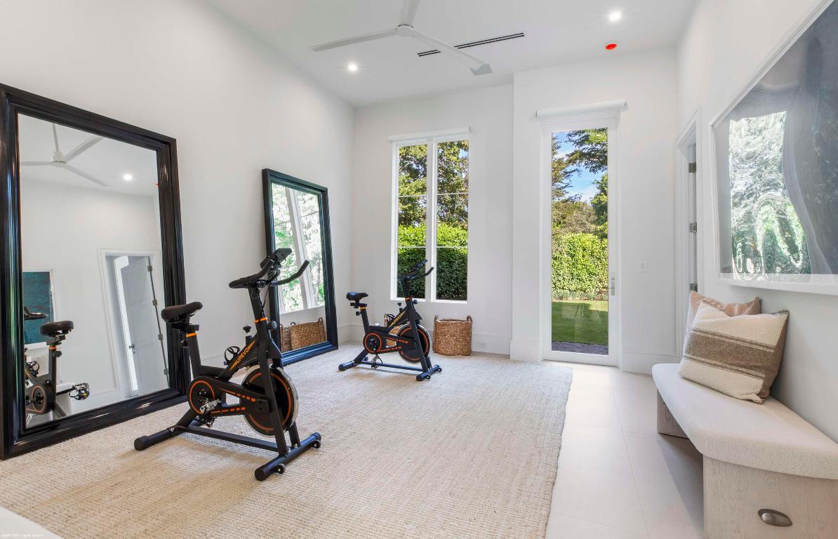 OAK TREE EST - Residential