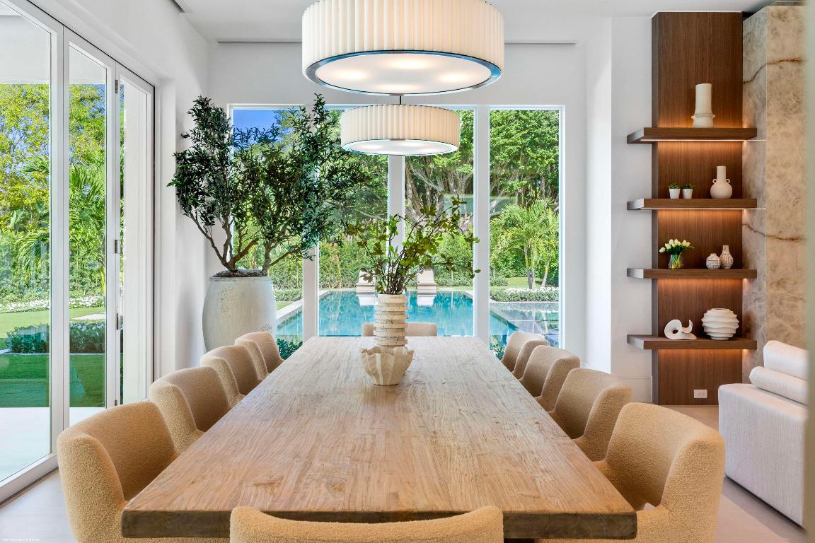 OAK TREE EST - Residential