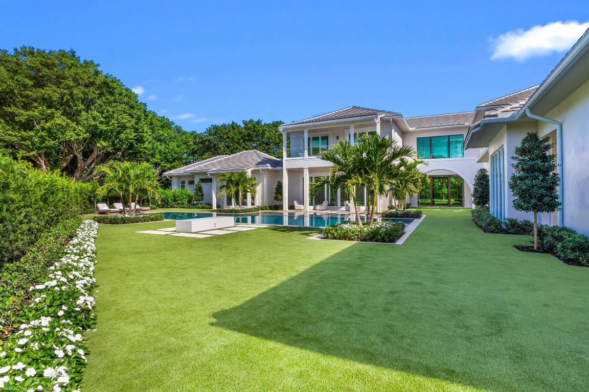 OAK TREE EST - Residential