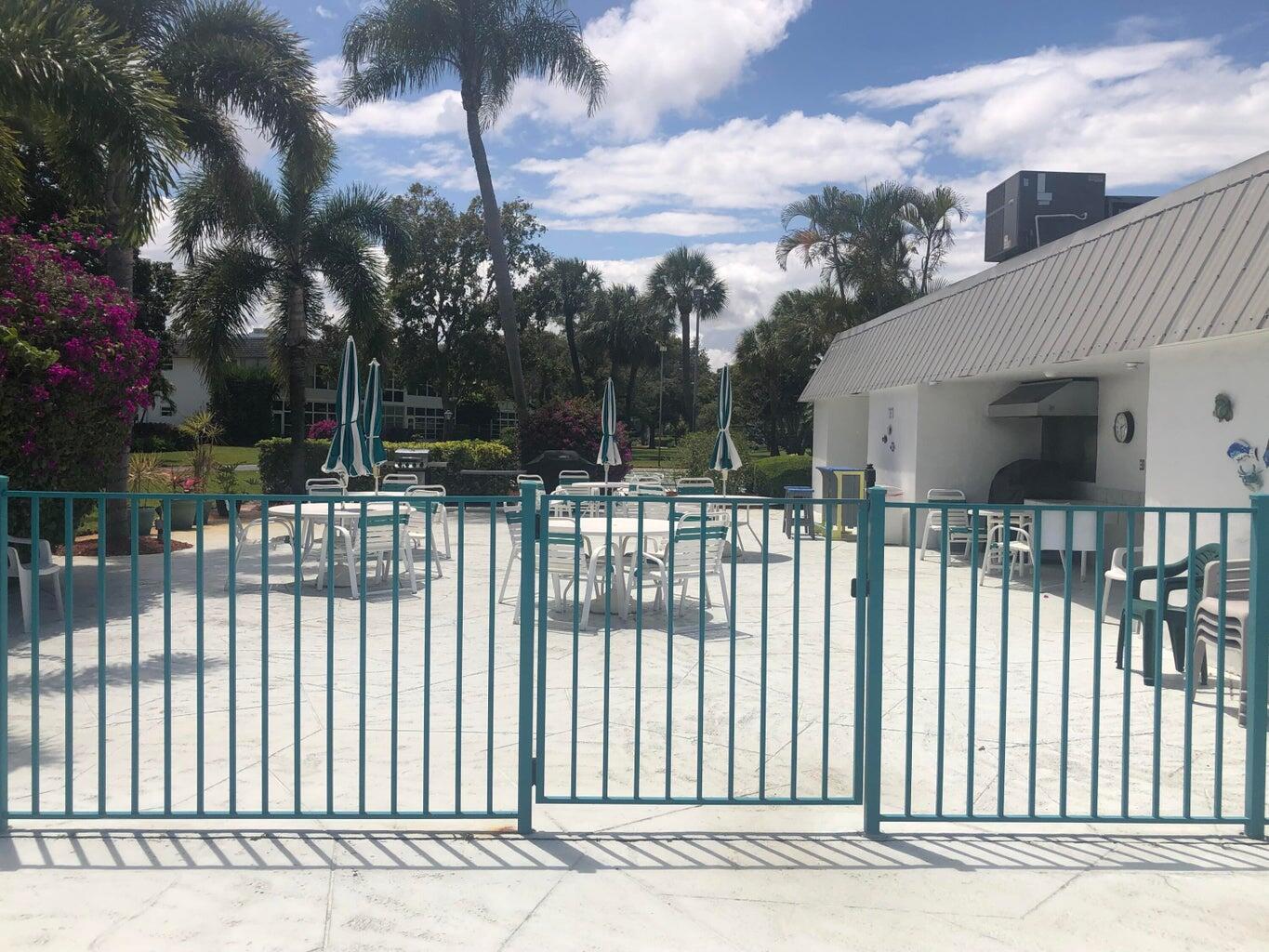 CEDAR POINTE CONDO - Residential Lease