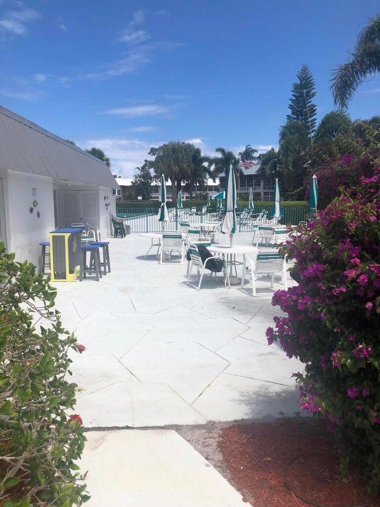 CEDAR POINTE CONDO - Residential Lease