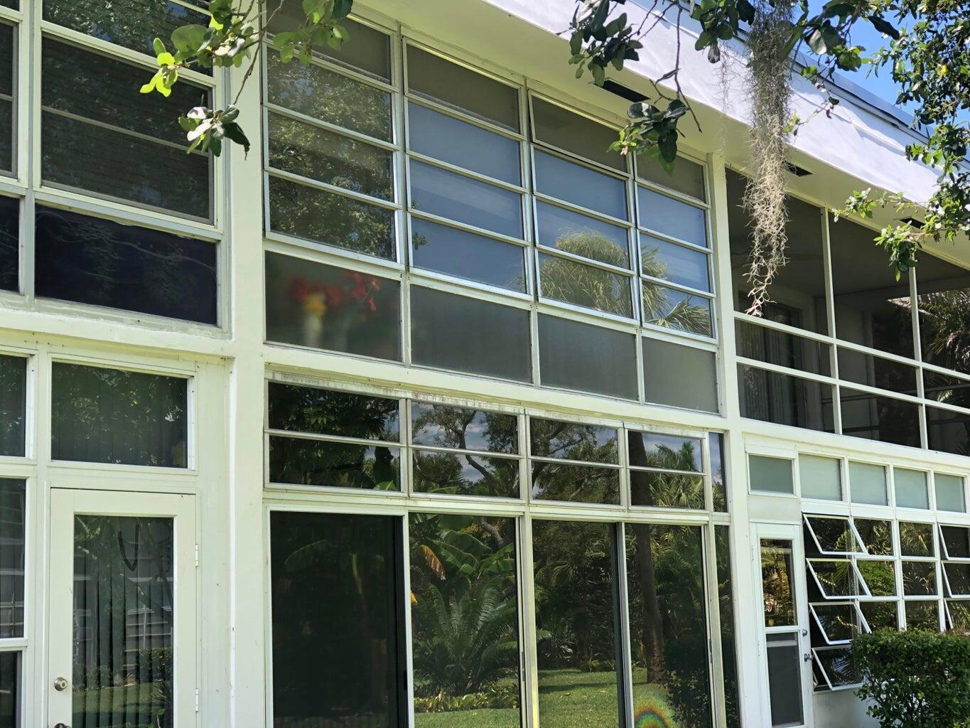 CEDAR POINTE CONDO - Residential Lease