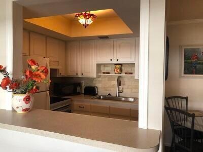 CEDAR POINTE CONDO - Residential Lease