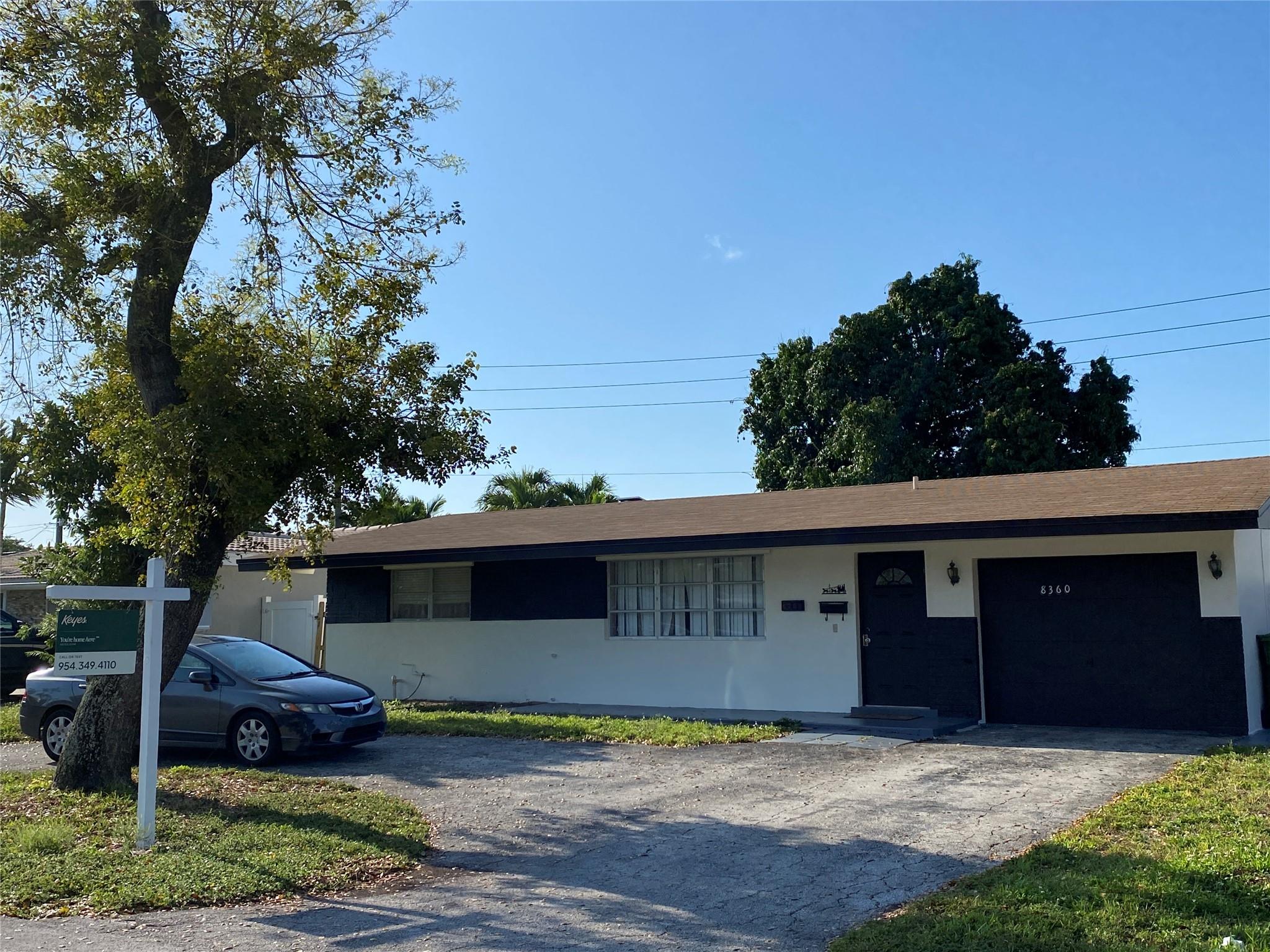 8360 NW 16TH ST