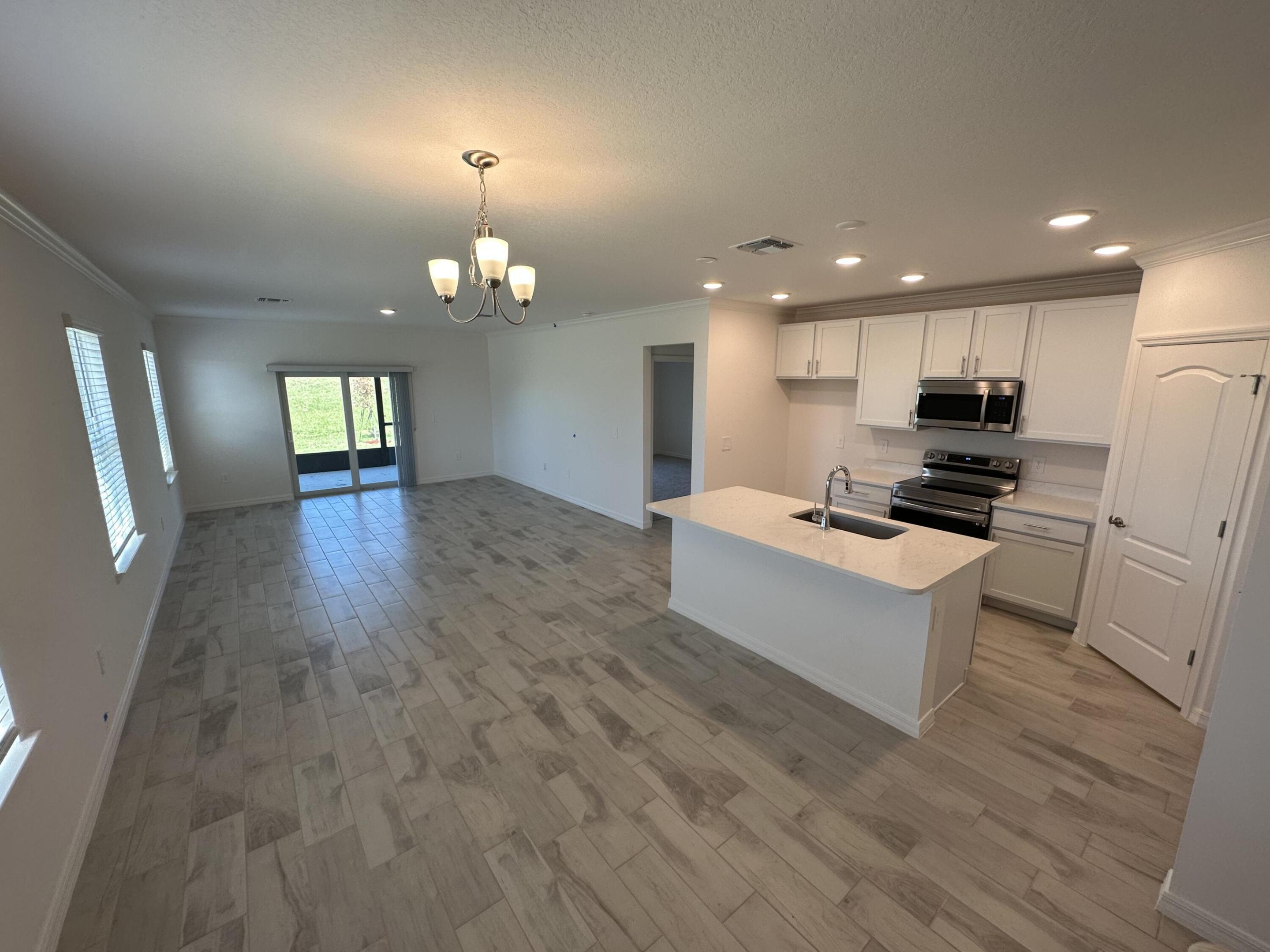 VERANO SOUTH PUD 1 - Crosstown Commons - Residential Lease
