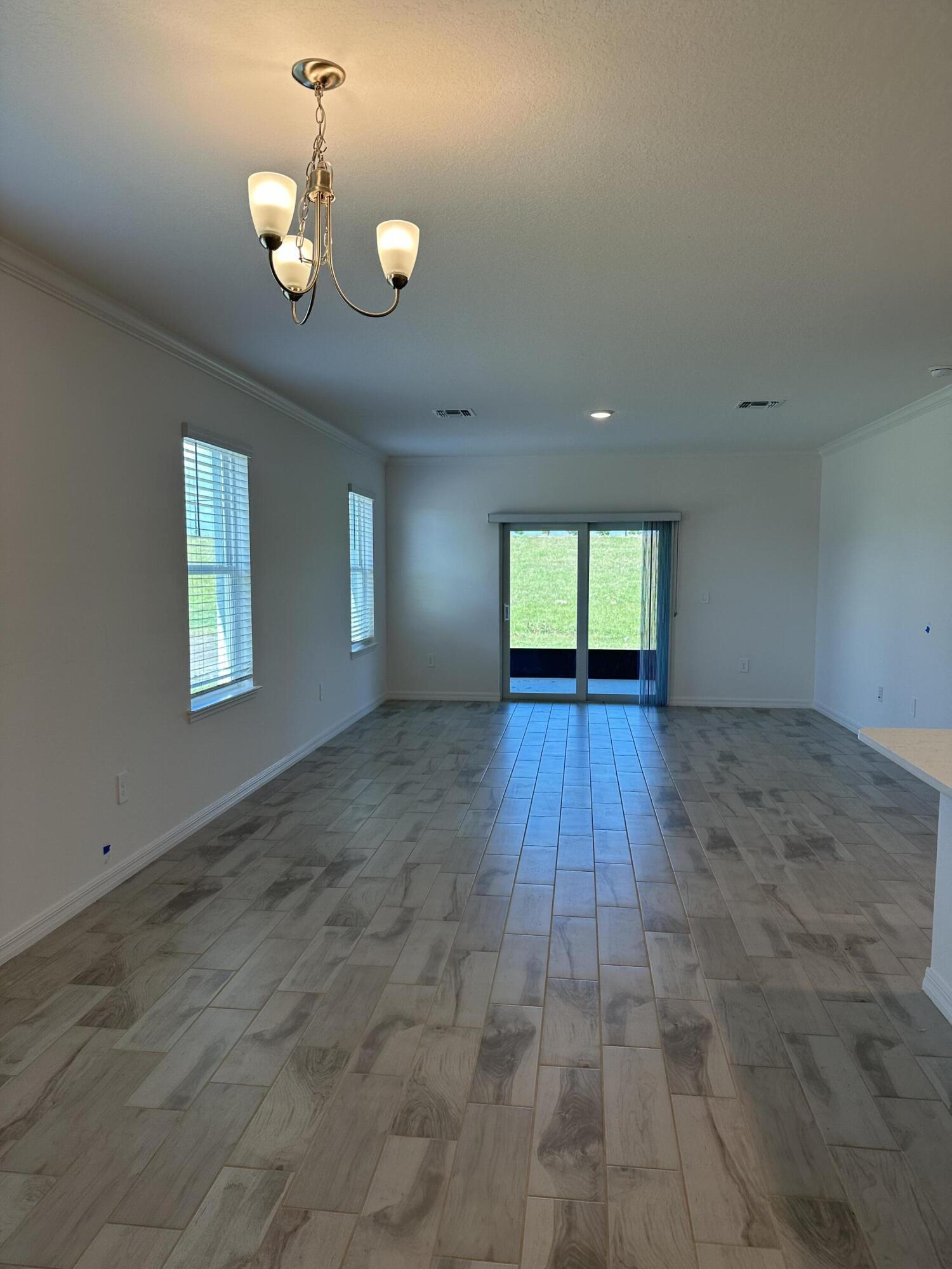 VERANO SOUTH PUD 1 - Crosstown Commons - Residential Lease