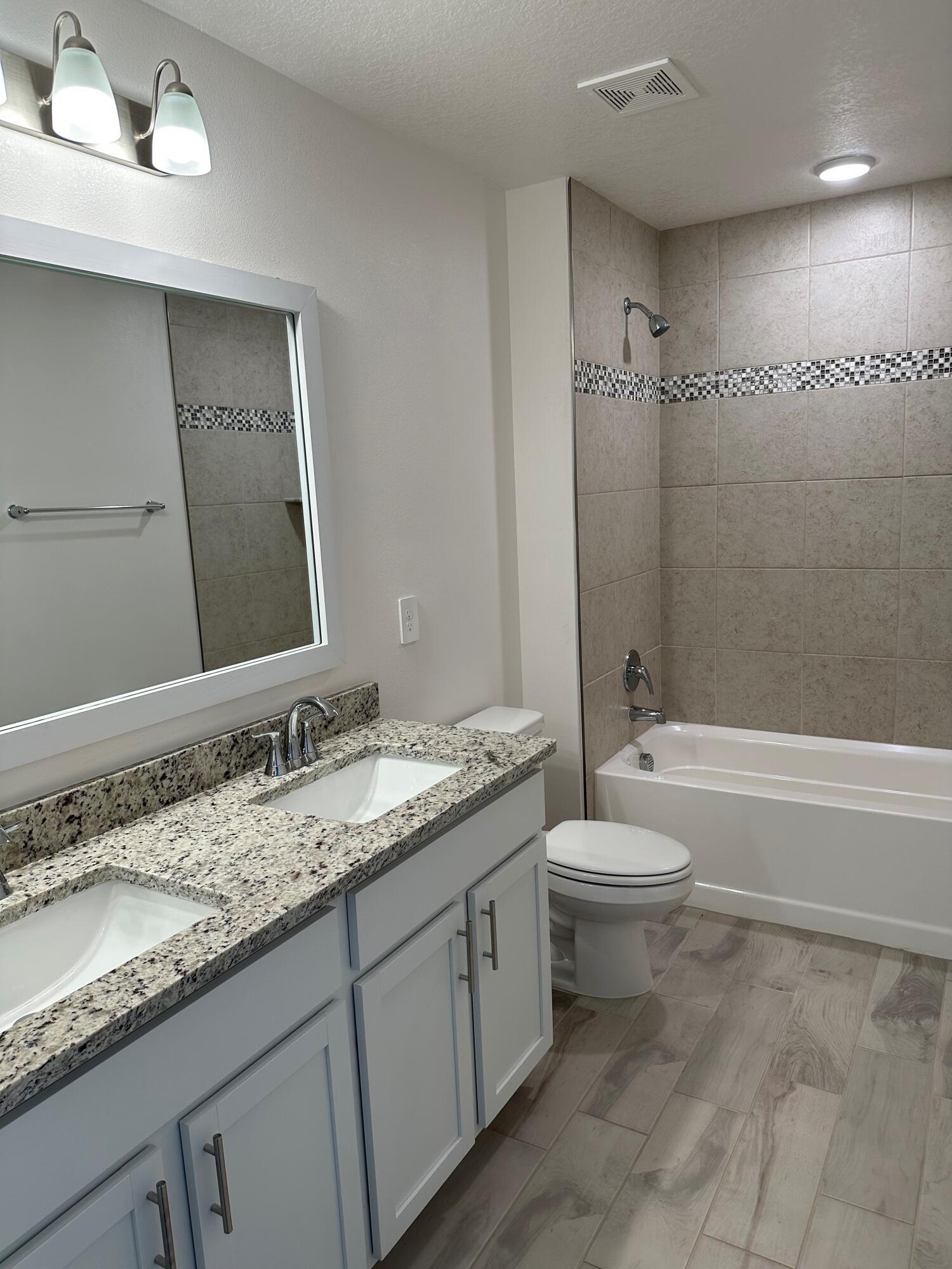 VERANO SOUTH PUD 1 - Crosstown Commons - Residential Lease