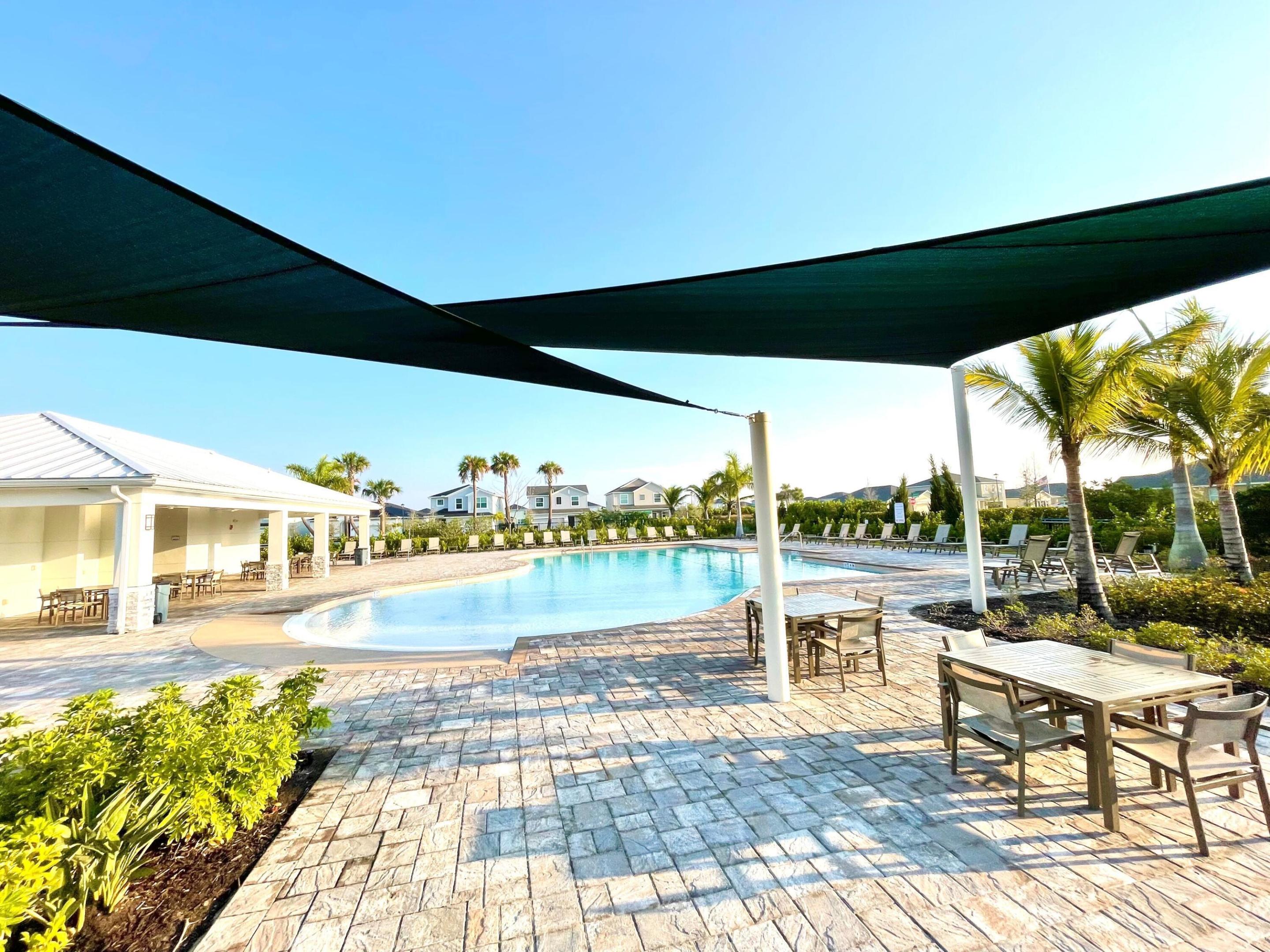 VERANO SOUTH PUD 1 - Crosstown Commons - Residential Lease