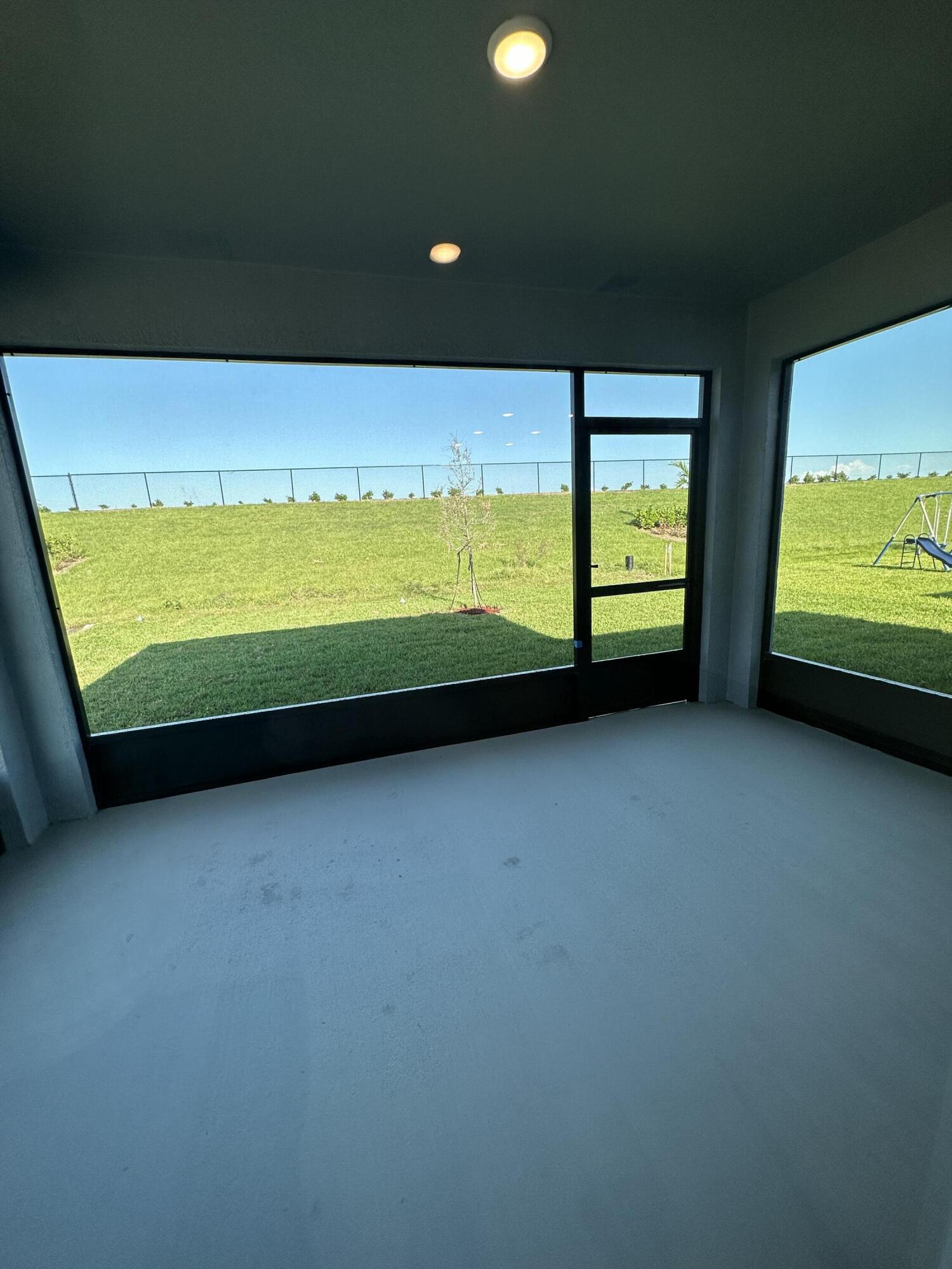 VERANO SOUTH PUD 1 - Crosstown Commons - Residential Lease