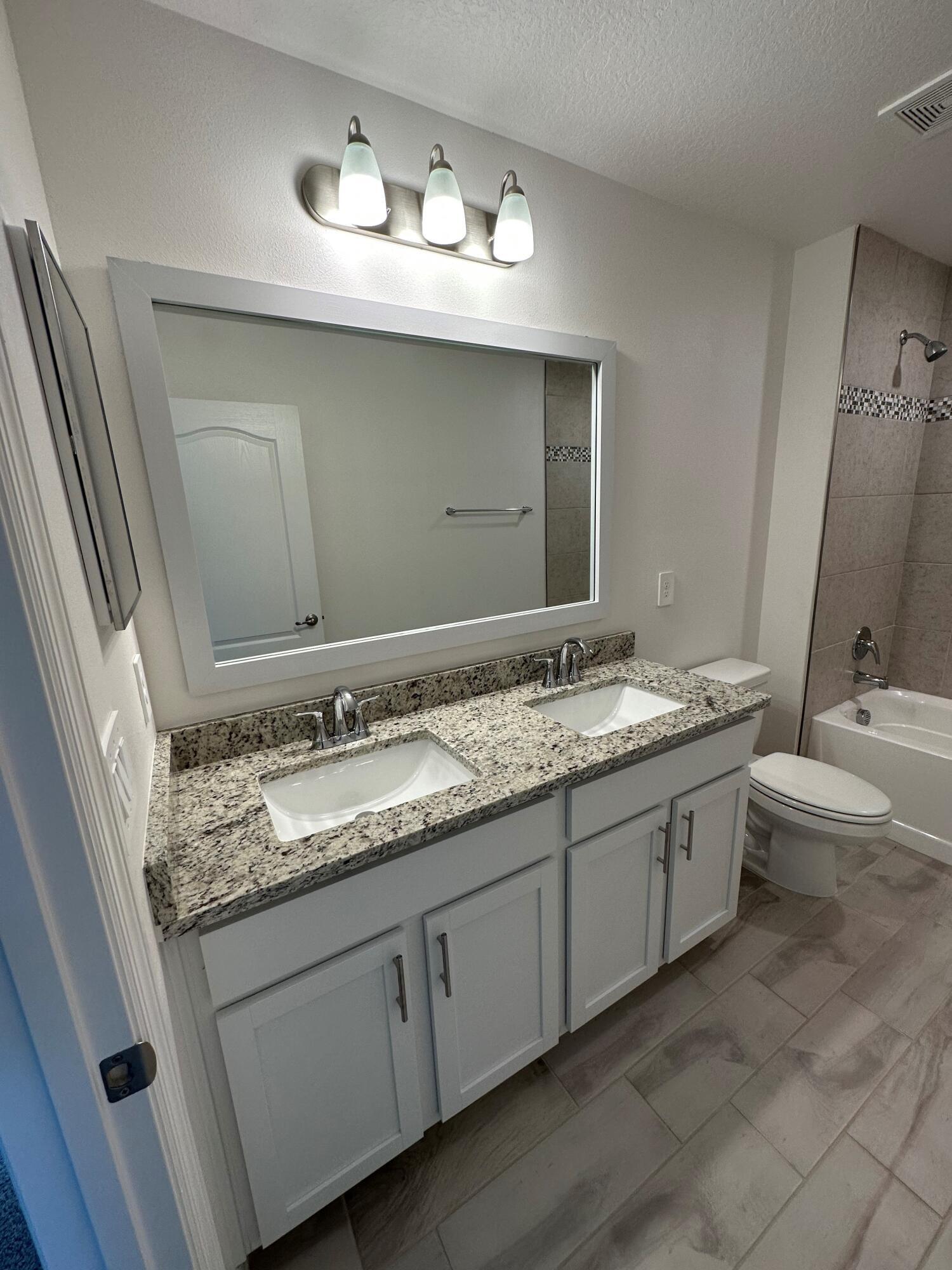 VERANO SOUTH PUD 1 - Crosstown Commons - Residential Lease