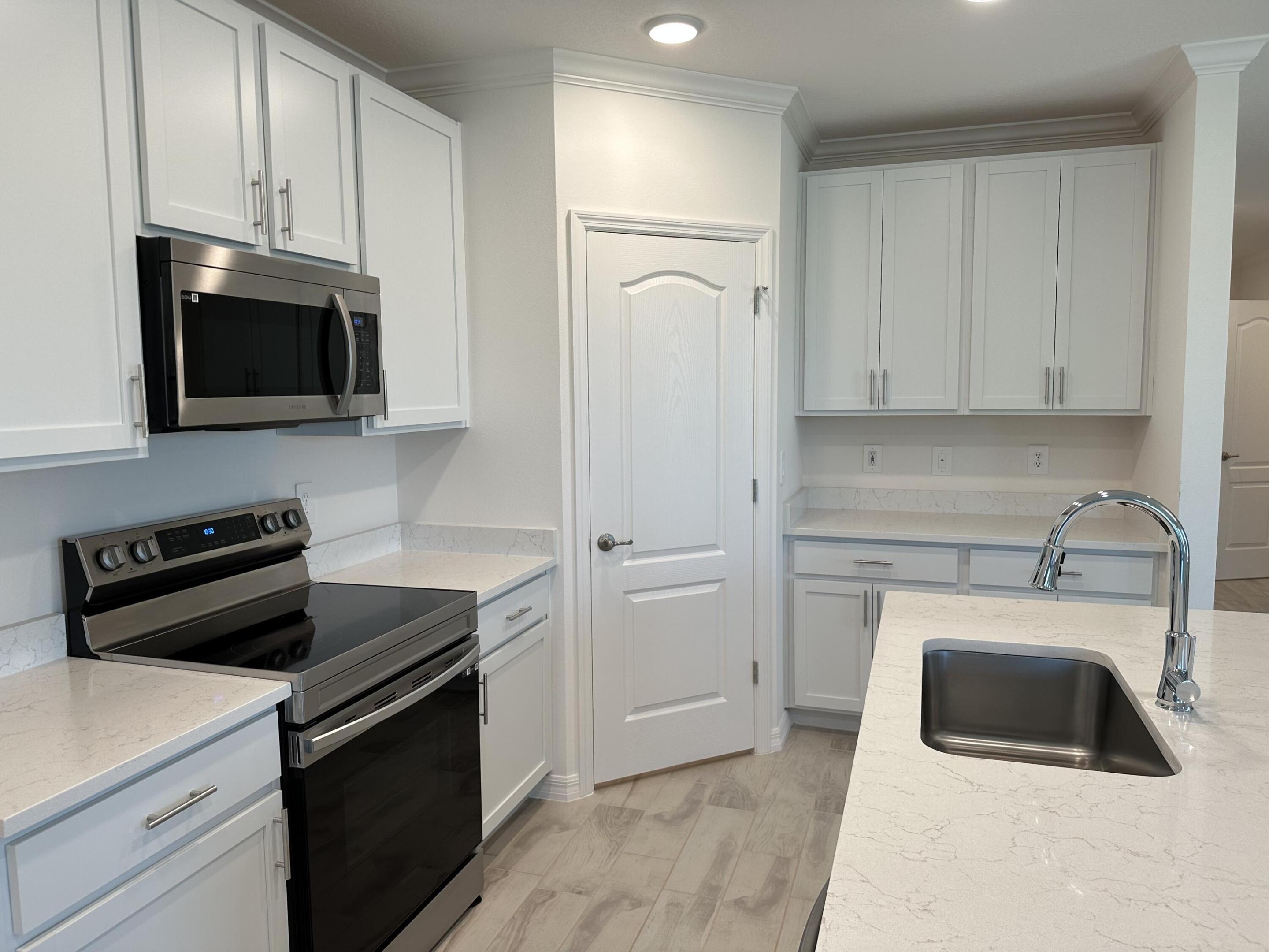 VERANO SOUTH PUD 1 - Crosstown Commons - Residential Lease