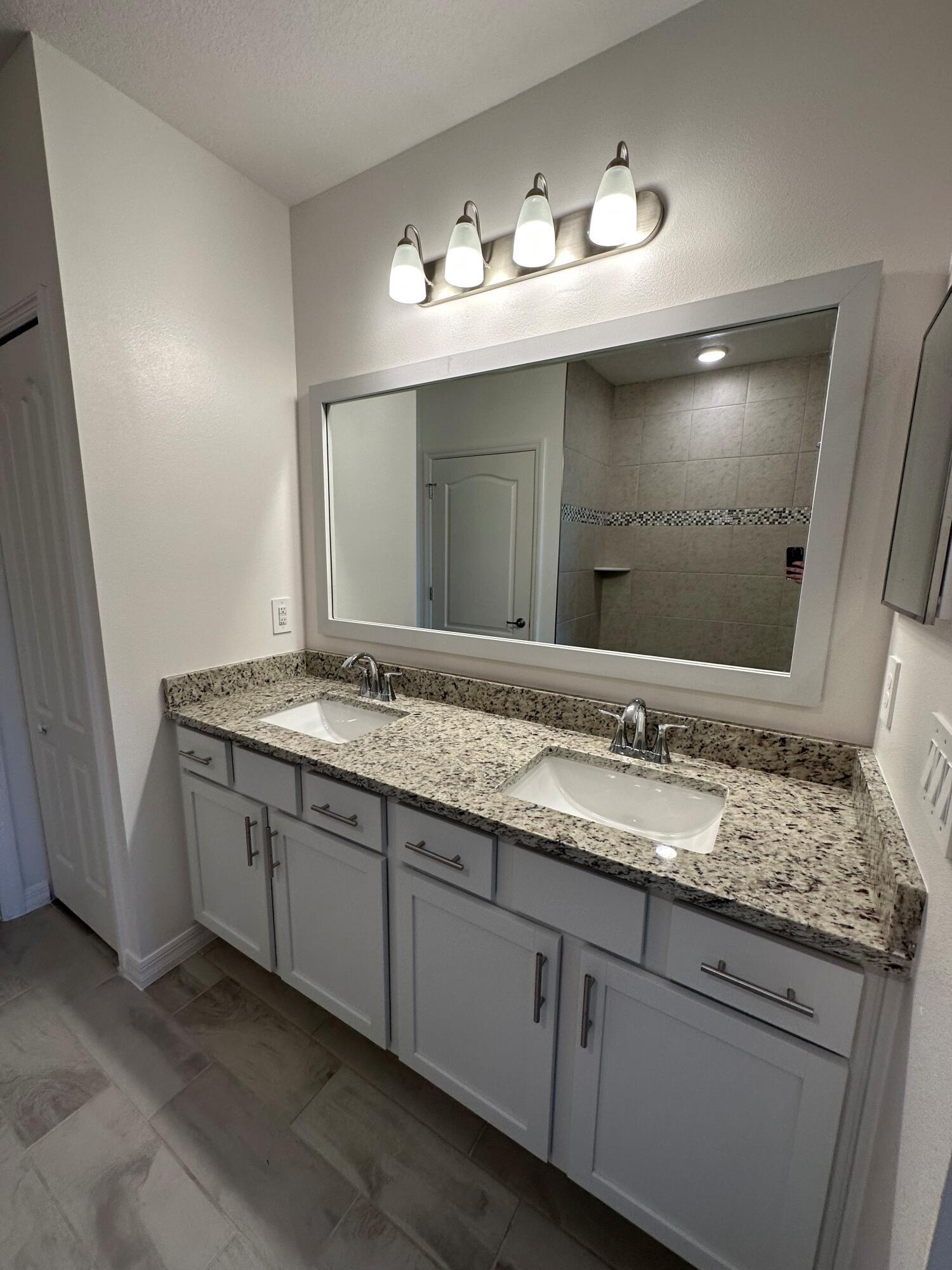 VERANO SOUTH PUD 1 - Crosstown Commons - Residential Lease