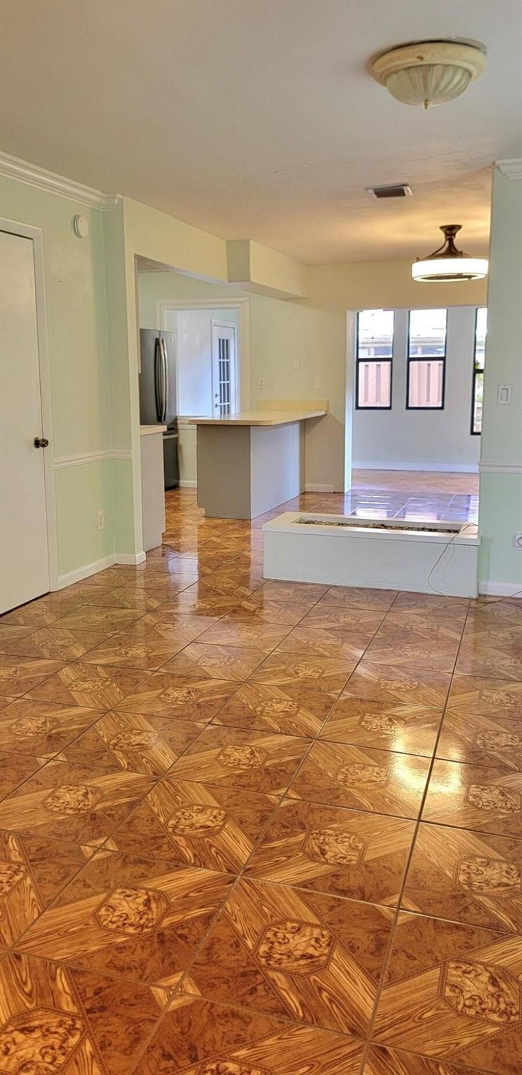 Photo of 323 Sandtree Drive, Palm Beach Gardens, FL 33403 (MLS # R11115314)