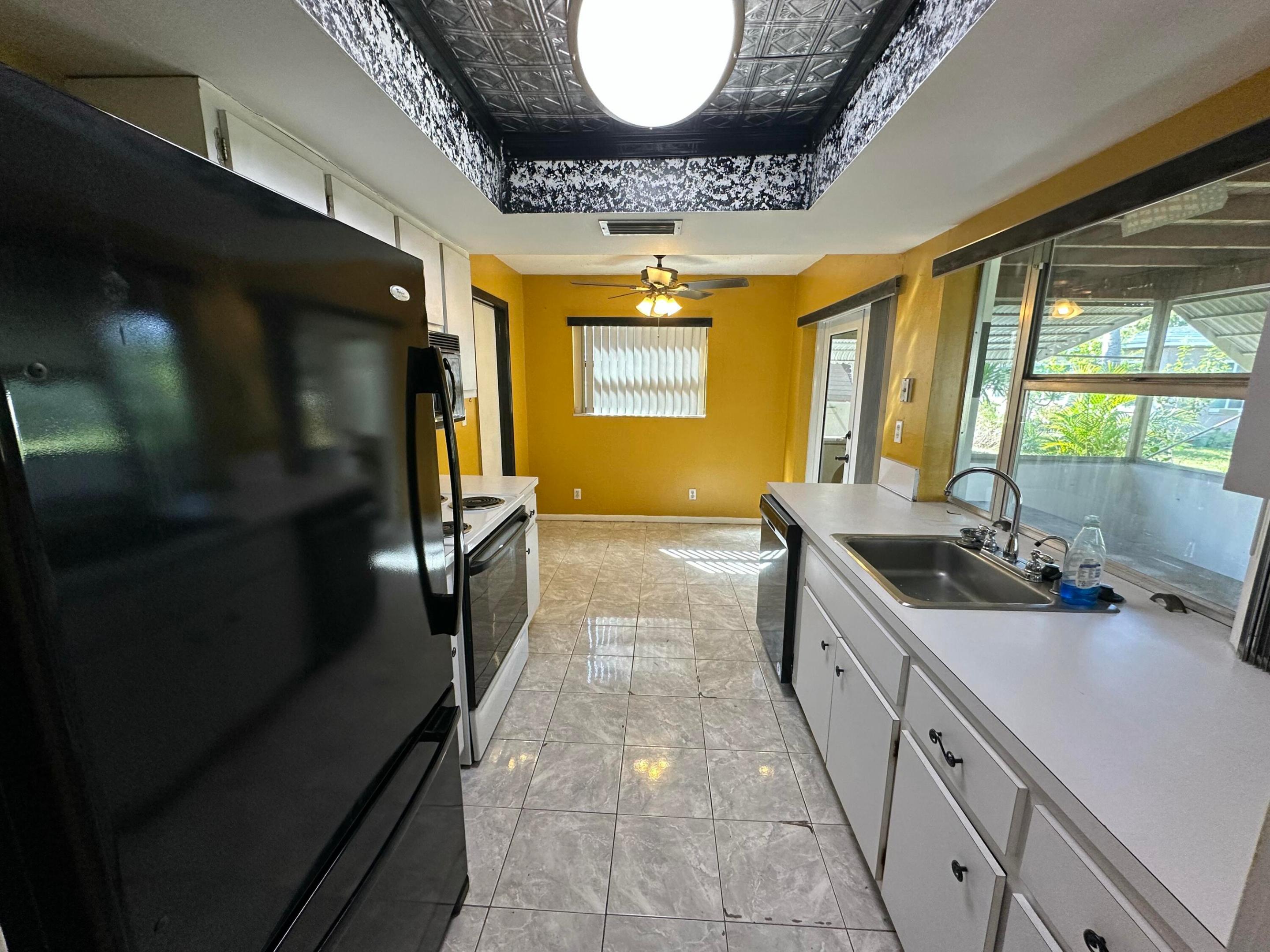 MAINLANDS OF TAMARAC LAKES - Residential