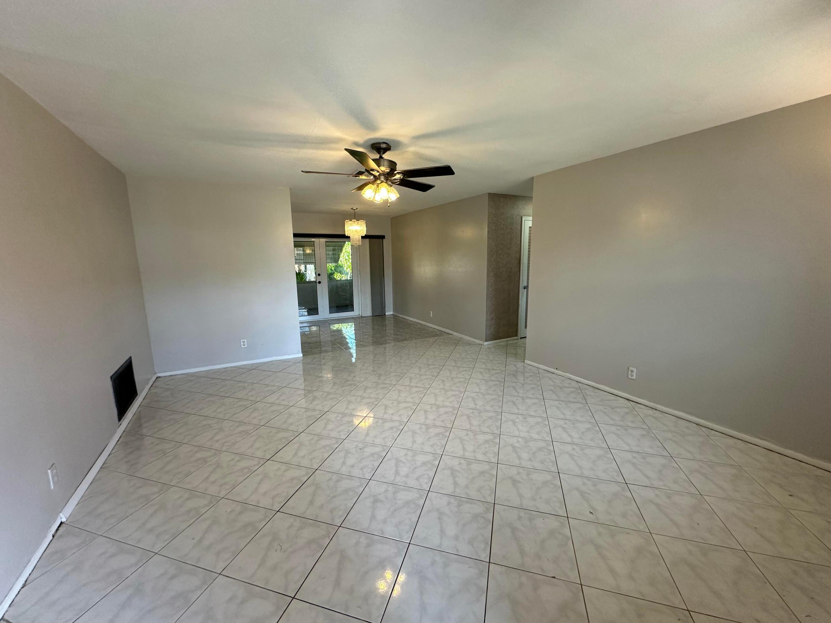 MAINLANDS OF TAMARAC LAKES - Residential