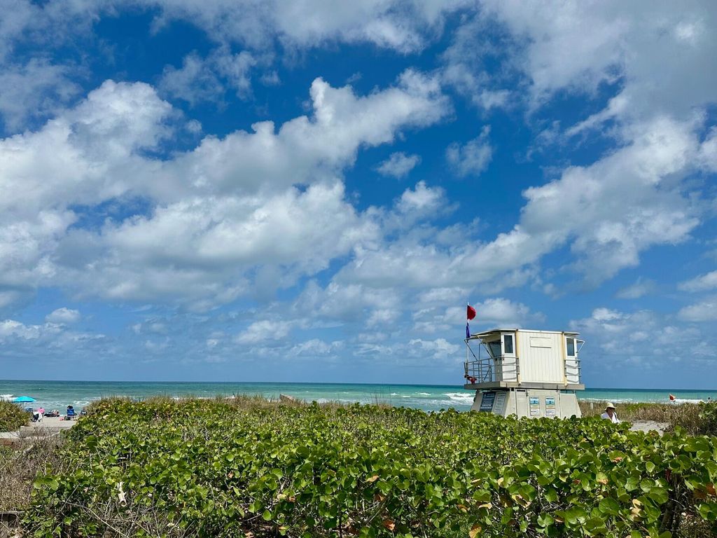 Photo of 8698 SE Hobe Ridge Avenue, Hobe Sound, FL 33455 (MLS # B26009768)