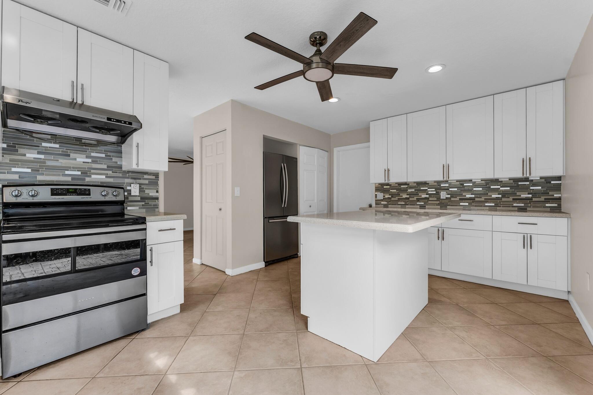 JACARANDA PARCEL 608 - Residential