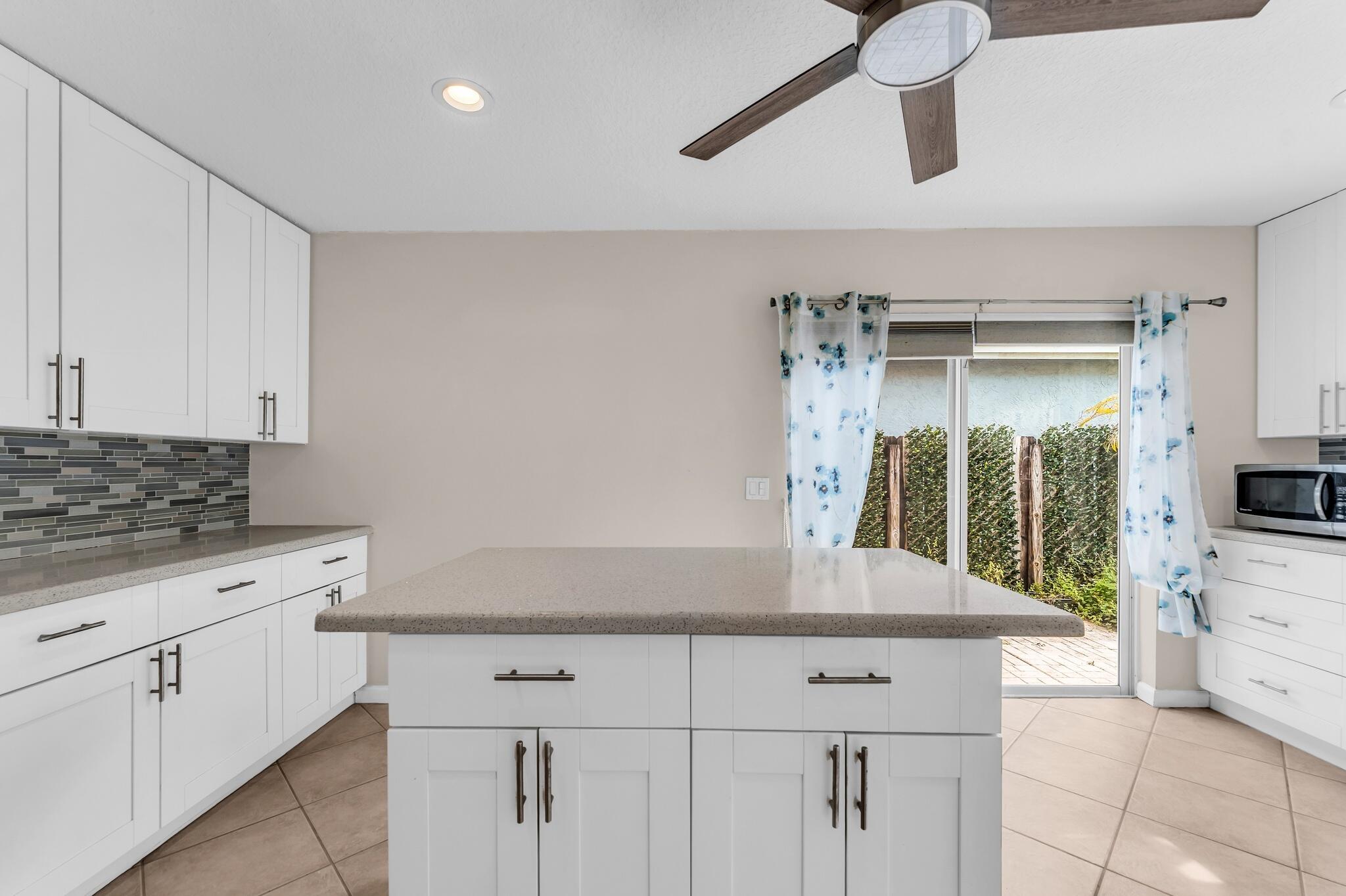 JACARANDA PARCEL 608 - Residential