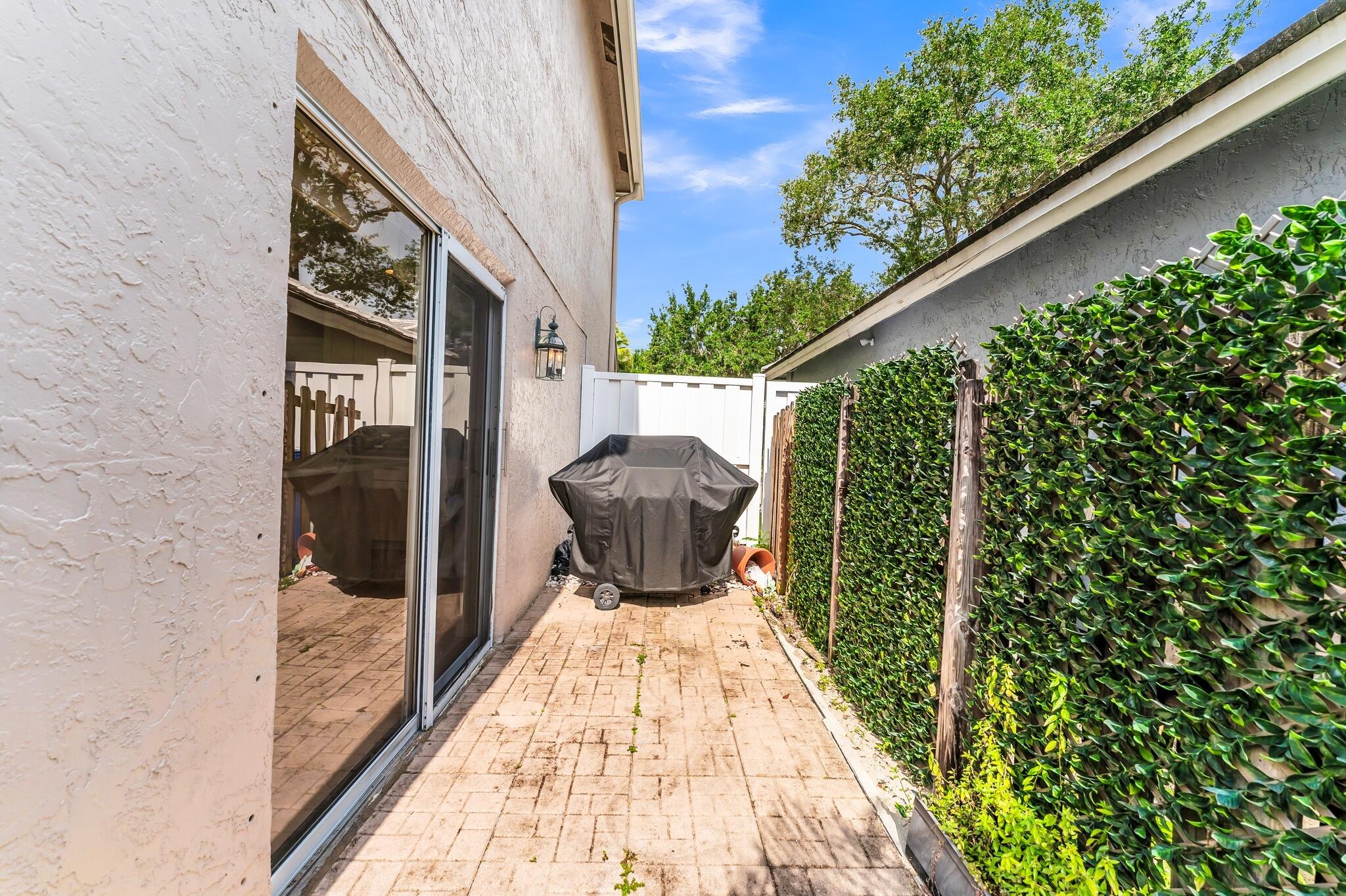 JACARANDA PARCEL 608 - Residential