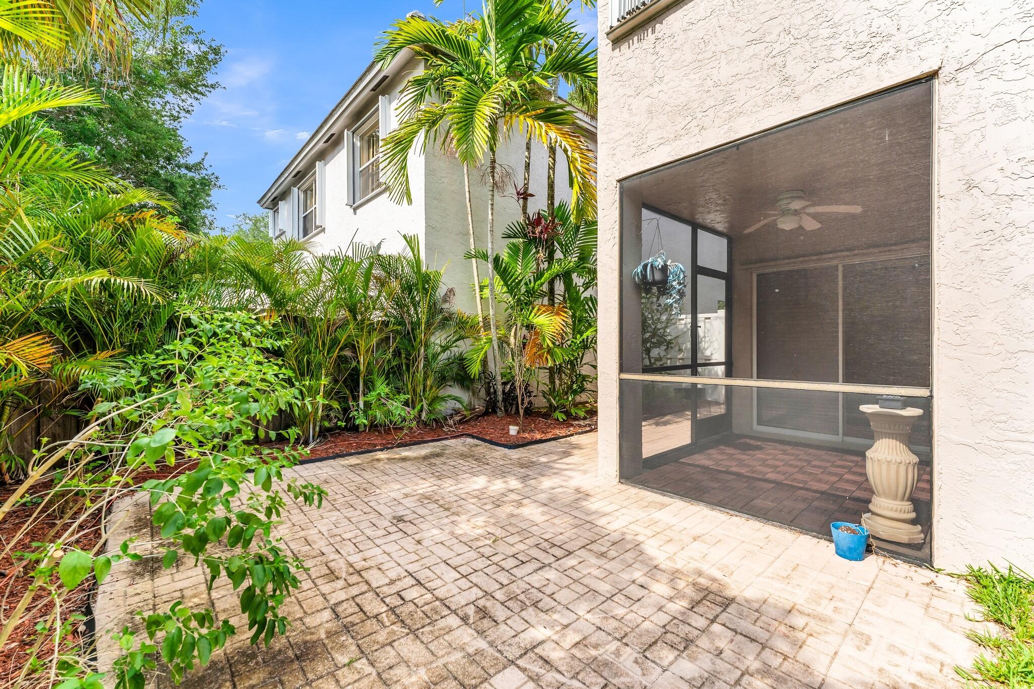 JACARANDA PARCEL 608 - Residential