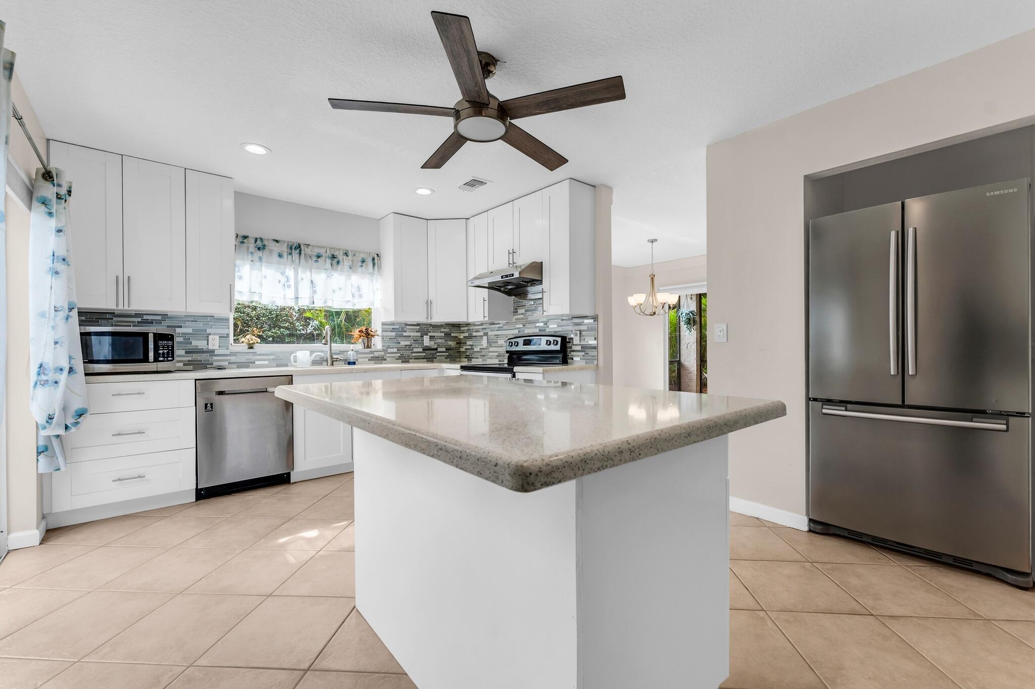 JACARANDA PARCEL 608 - Residential