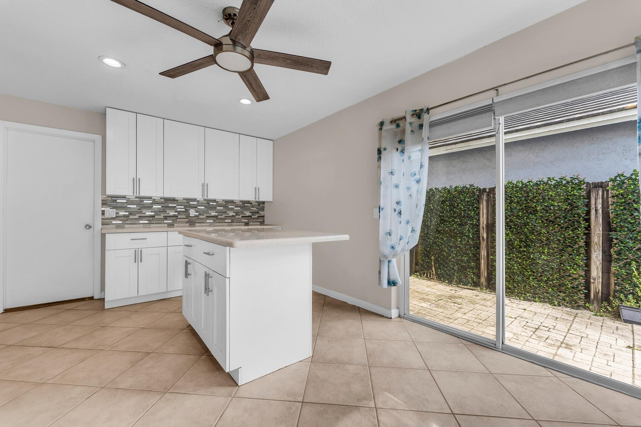 JACARANDA PARCEL 608 - Residential