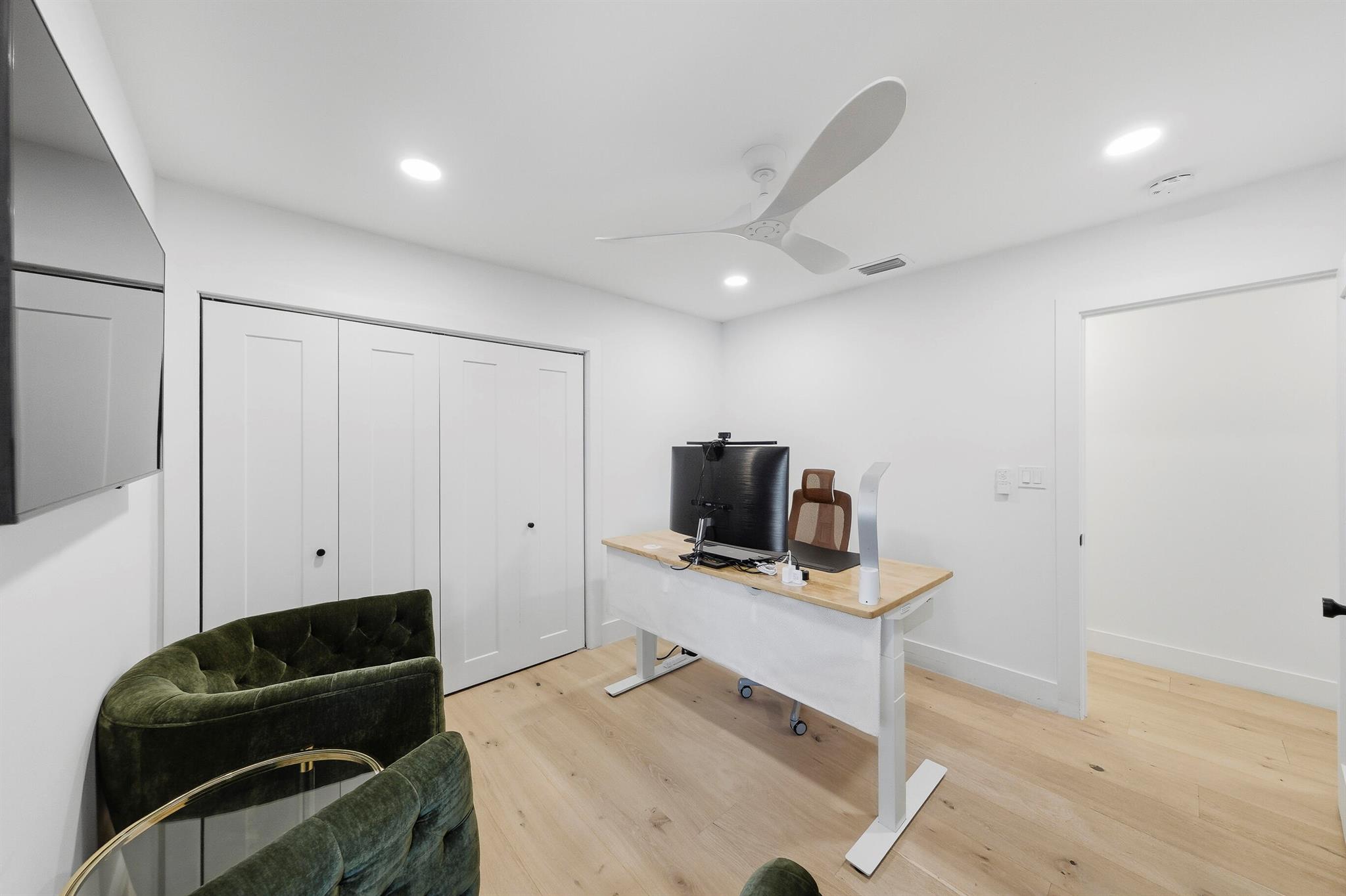 WOODLANDS SEC 1 - Residential