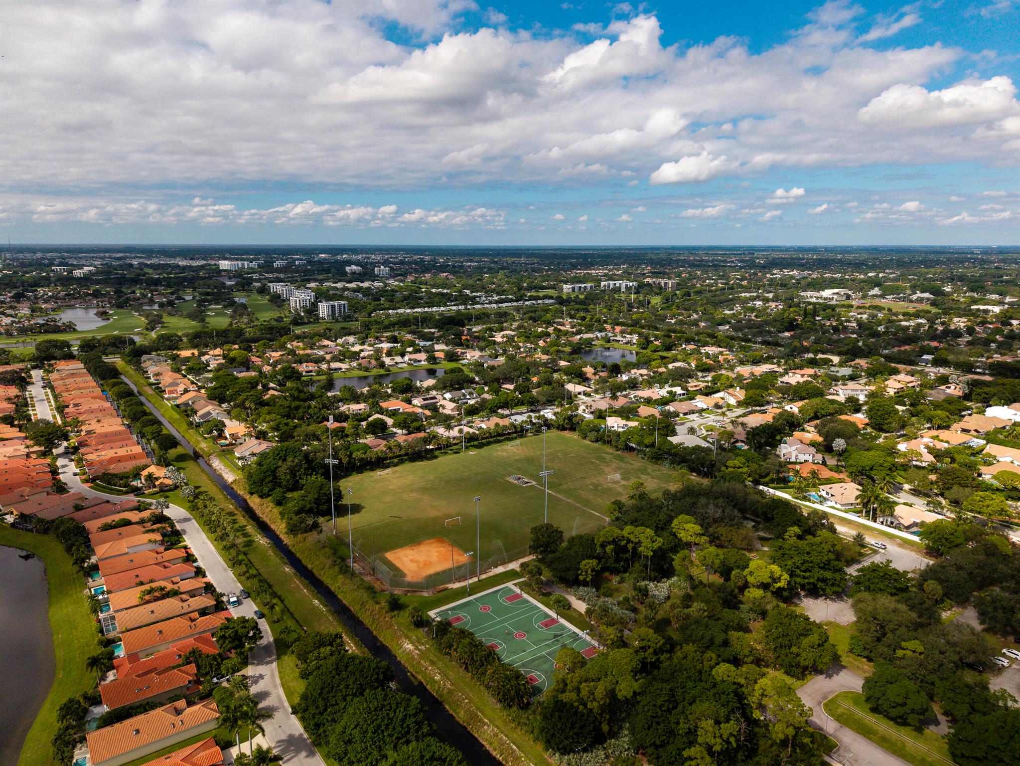 WOODLANDS SEC 1 - Residential