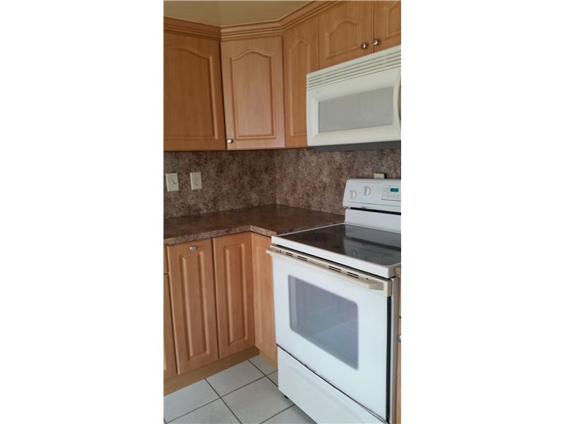 Sun-Tan Vill Sec 5 - Residential