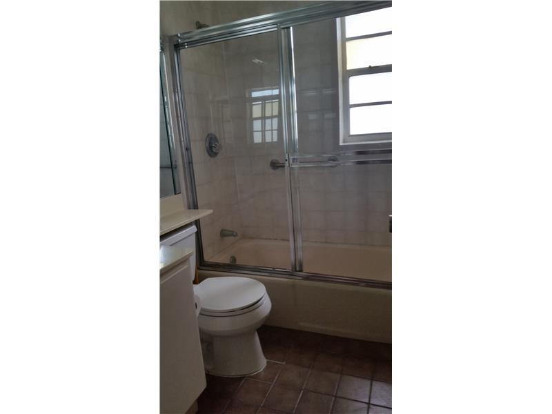 Sun-Tan Vill Sec 5 - Residential