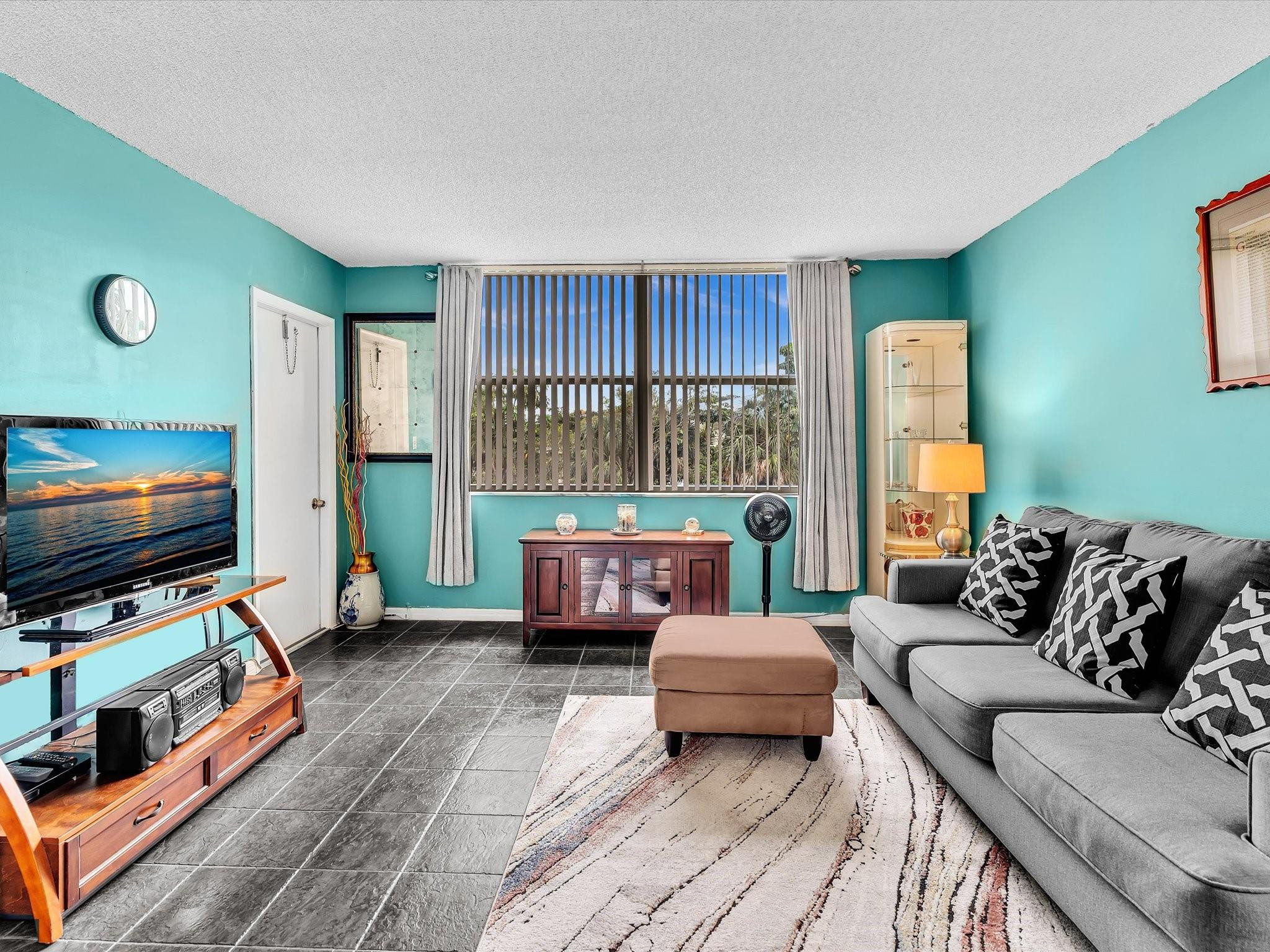 ROYAL PARK GARDENS I-J CONDO - Residential Lease