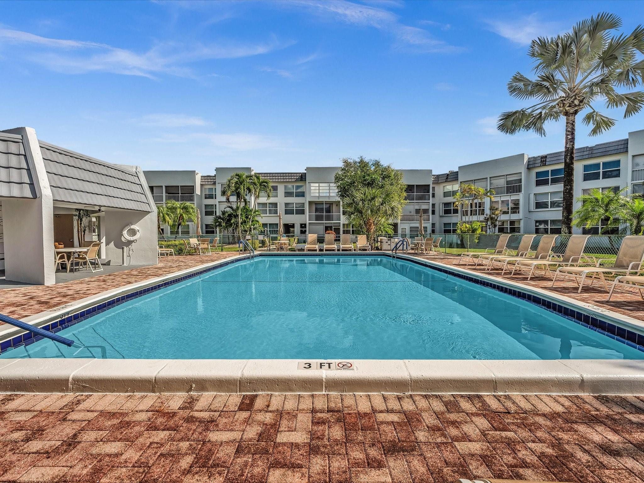 ROYAL PARK GARDENS I-J CONDO - Residential Lease