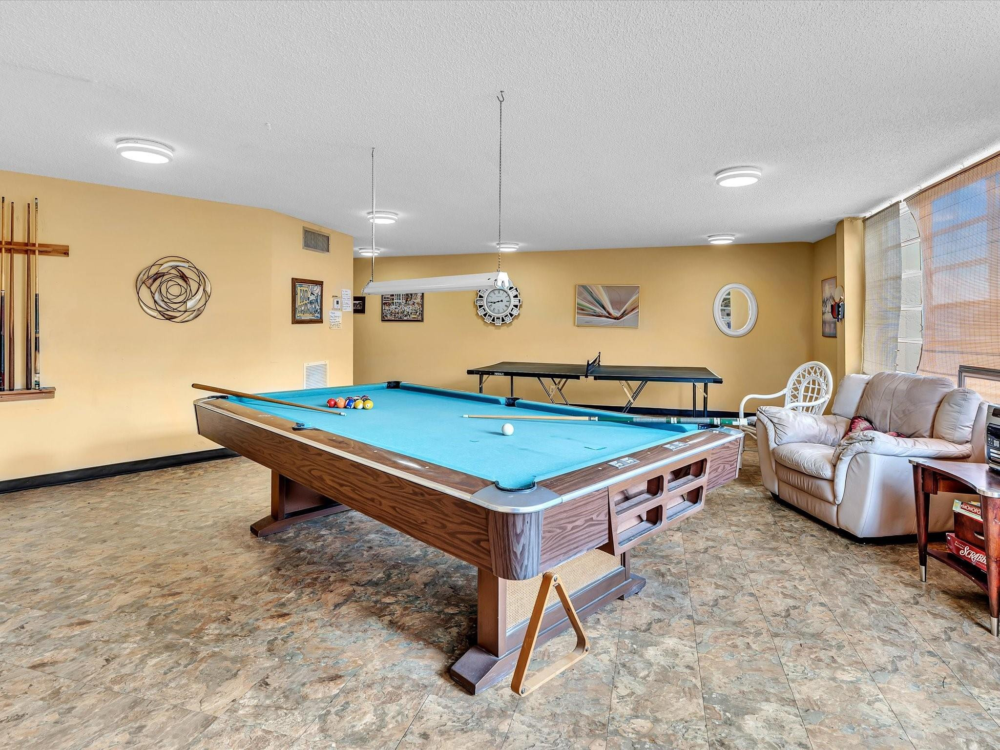 ROYAL PARK GARDENS I-J CONDO - Residential Lease