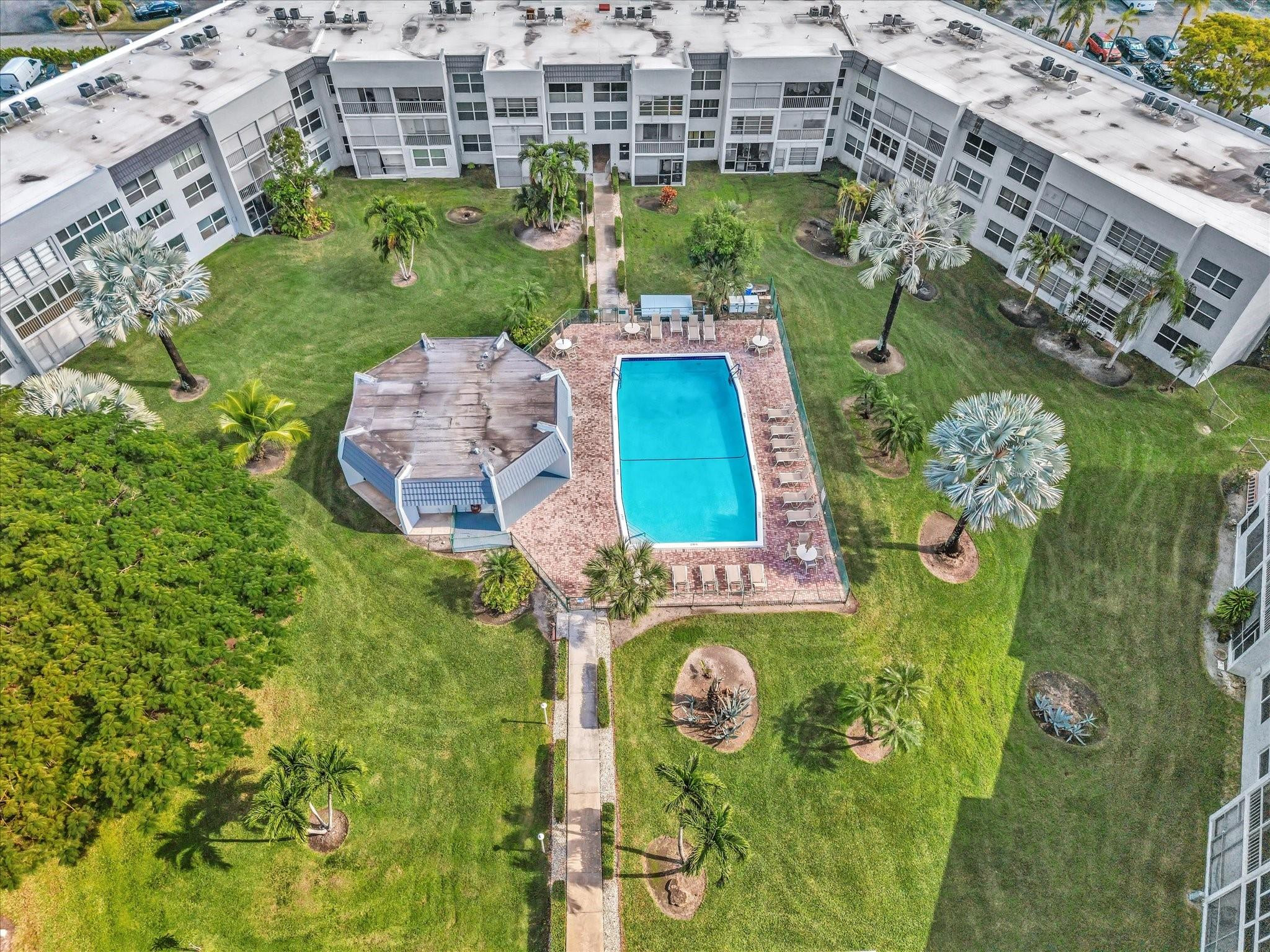 ROYAL PARK GARDENS I-J CONDO - Residential Lease