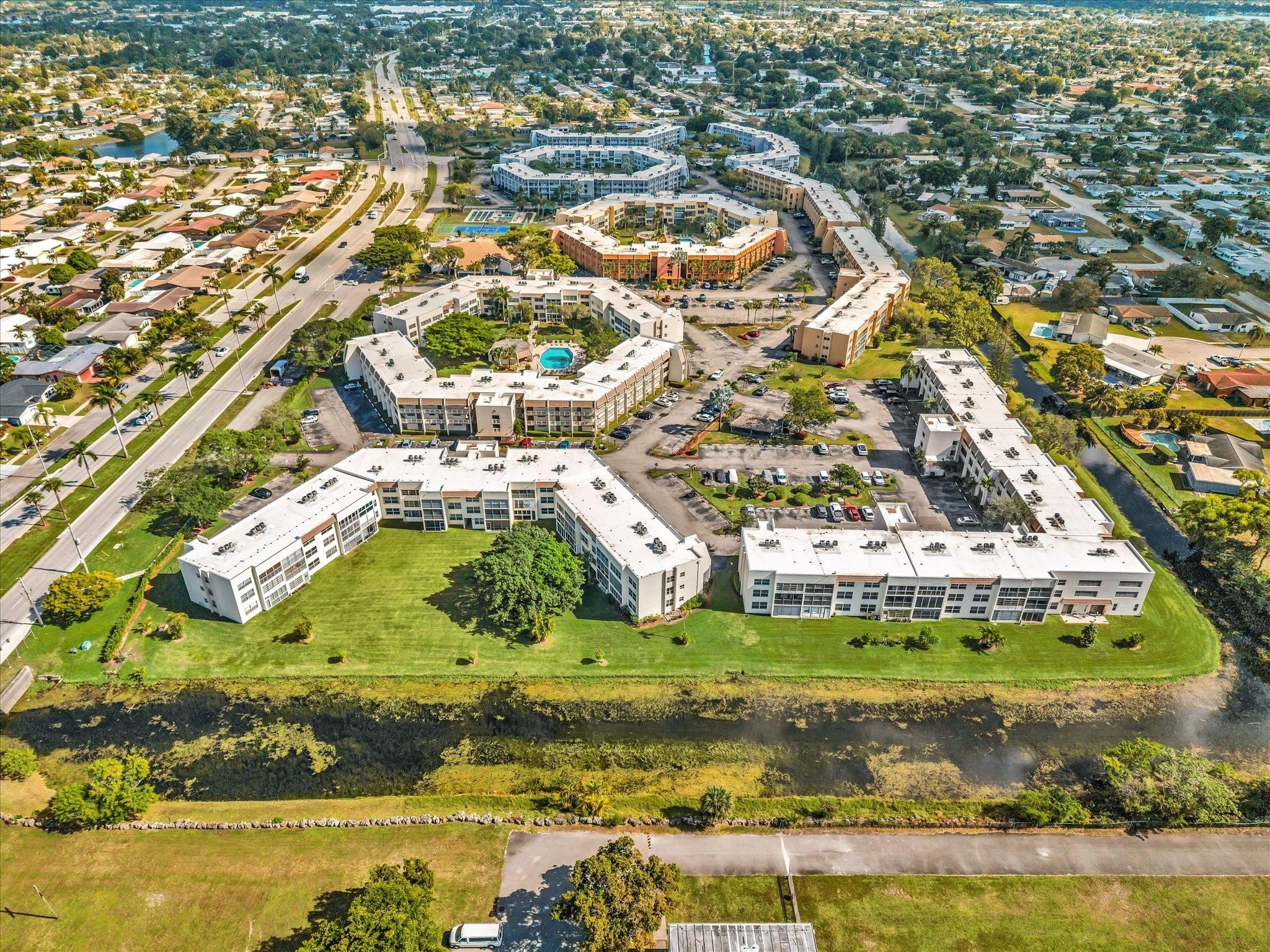 ROYAL PARK GARDENS I-J CONDO - Residential Lease