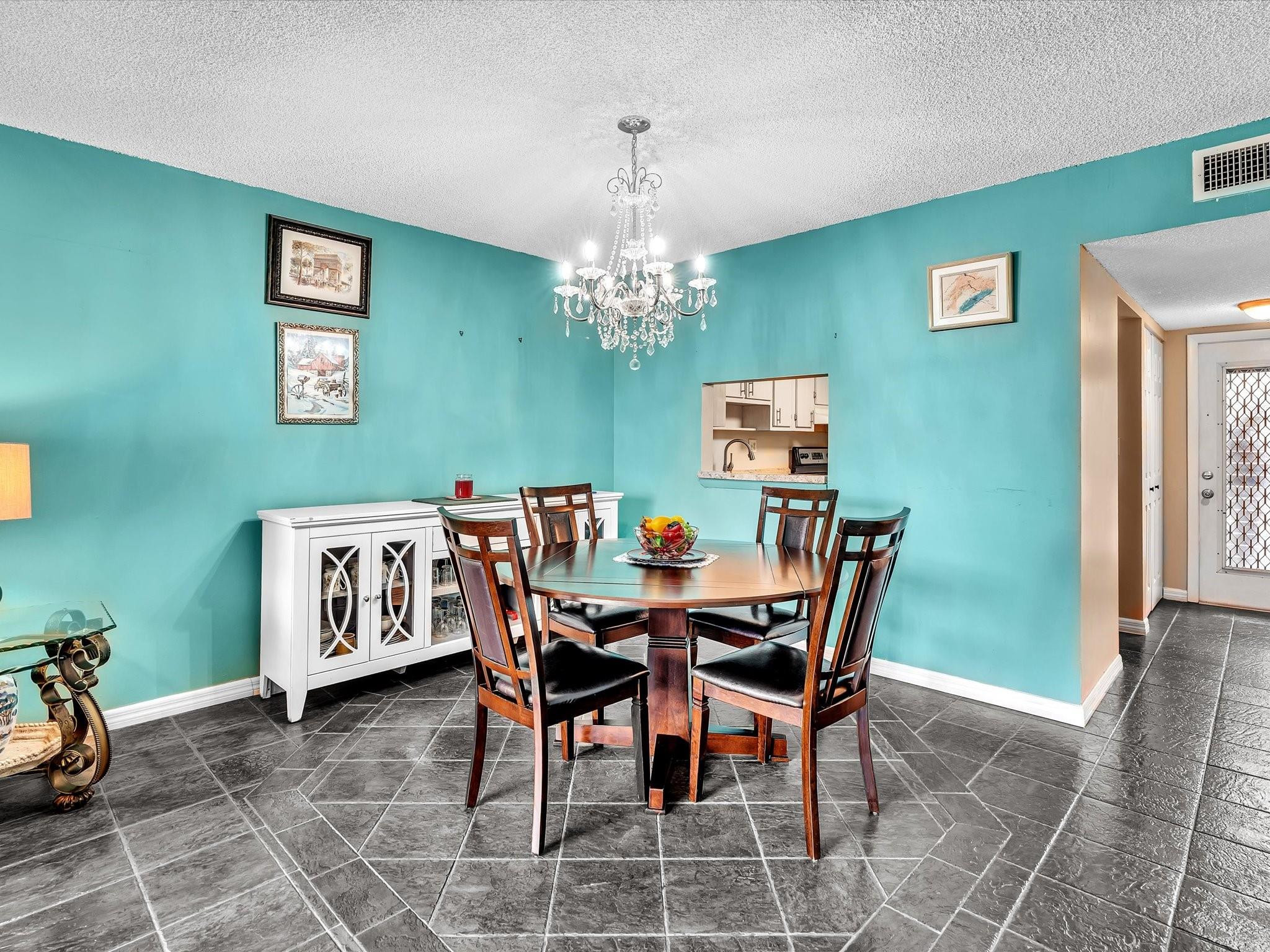 ROYAL PARK GARDENS I-J CONDO - Residential Lease