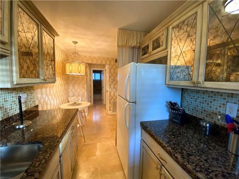 Tiny photo for 600 NE 7TH Avenue #14, Fort Lauderdale, FL 33304 (MLS # B26052271)