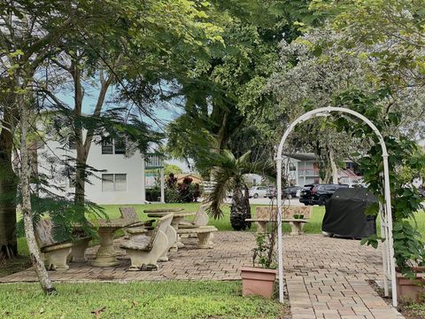 A home in Deerfield Beach