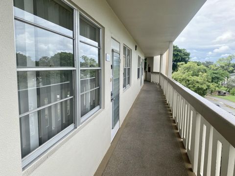 A home in Deerfield Beach