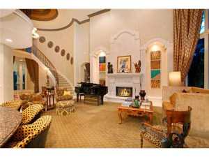 FOXE CHASE - Residential