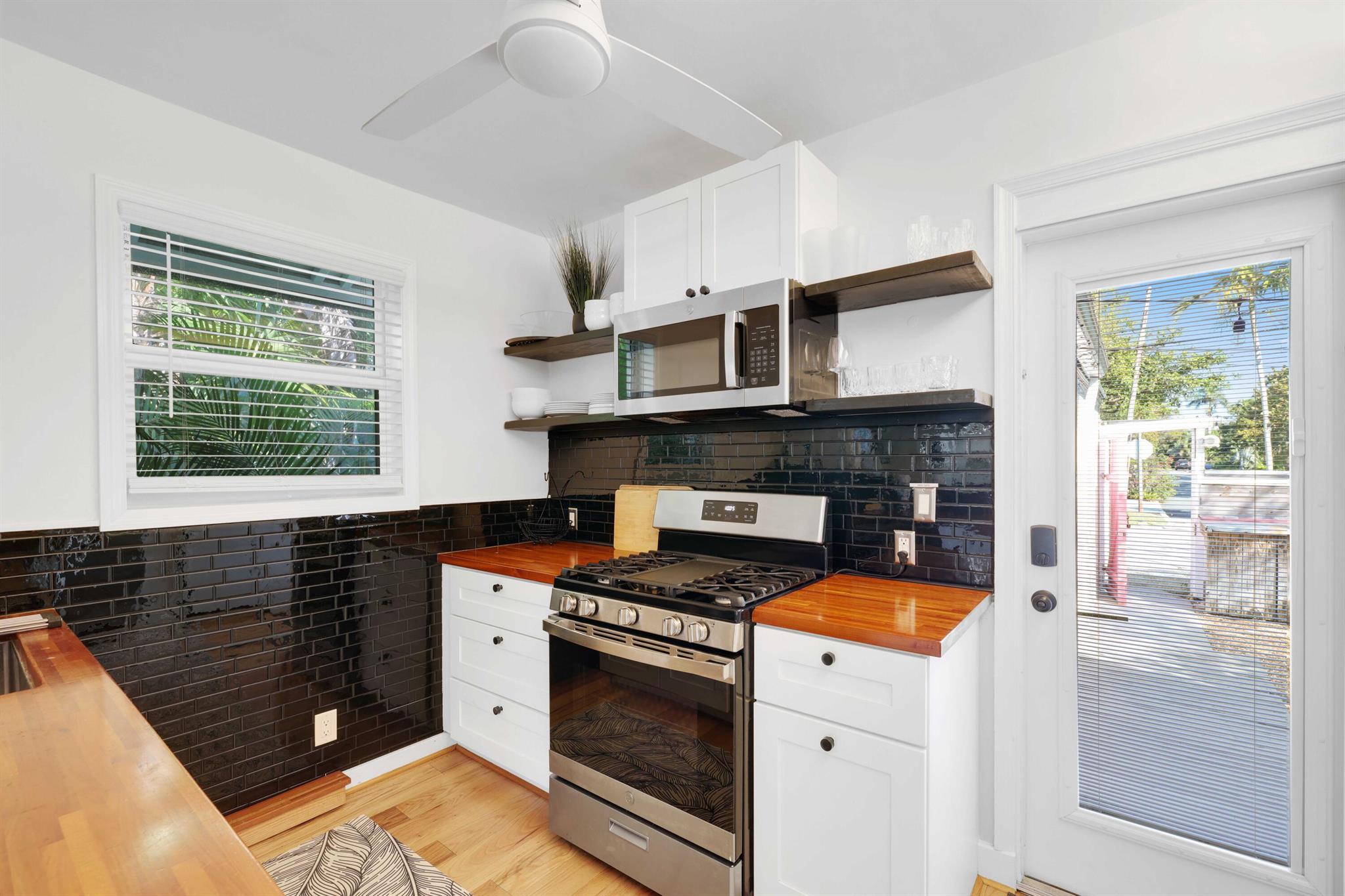 NORTH SHORE TERRACE 1, Northwood Add - Residential