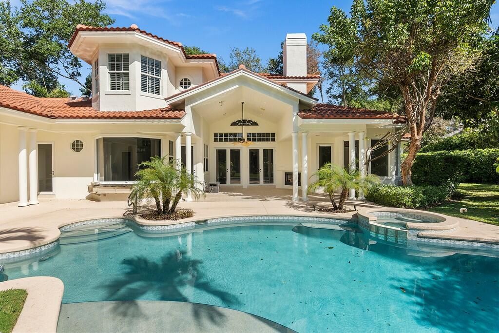 Photo of 19 NE Lofting Way, Sewalls Point, FL 34996 (MLS # R10781041)