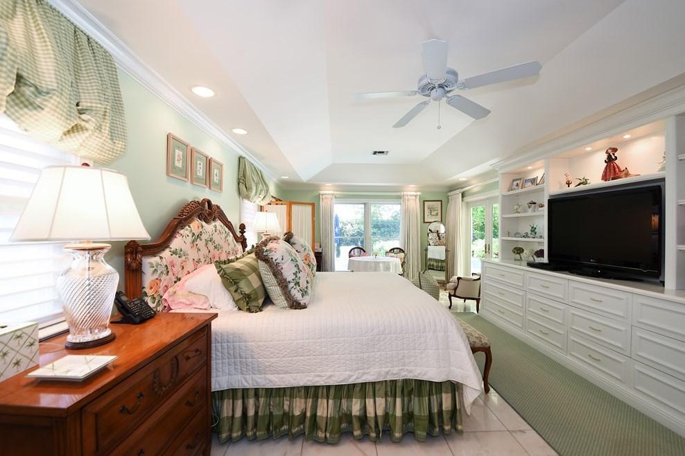 ALTO LIDO - Residential