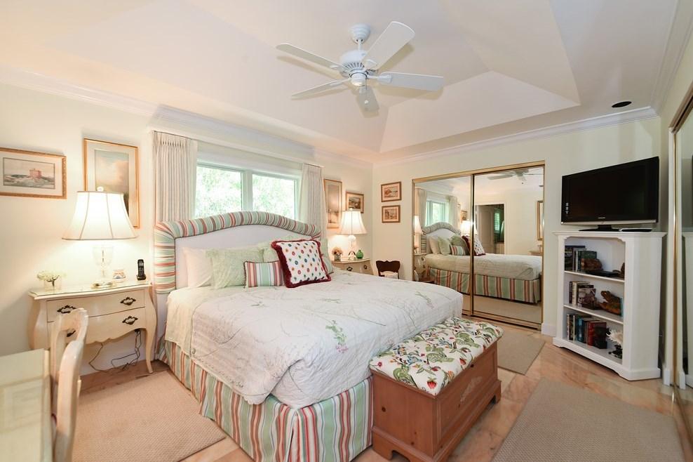 ALTO LIDO - Residential